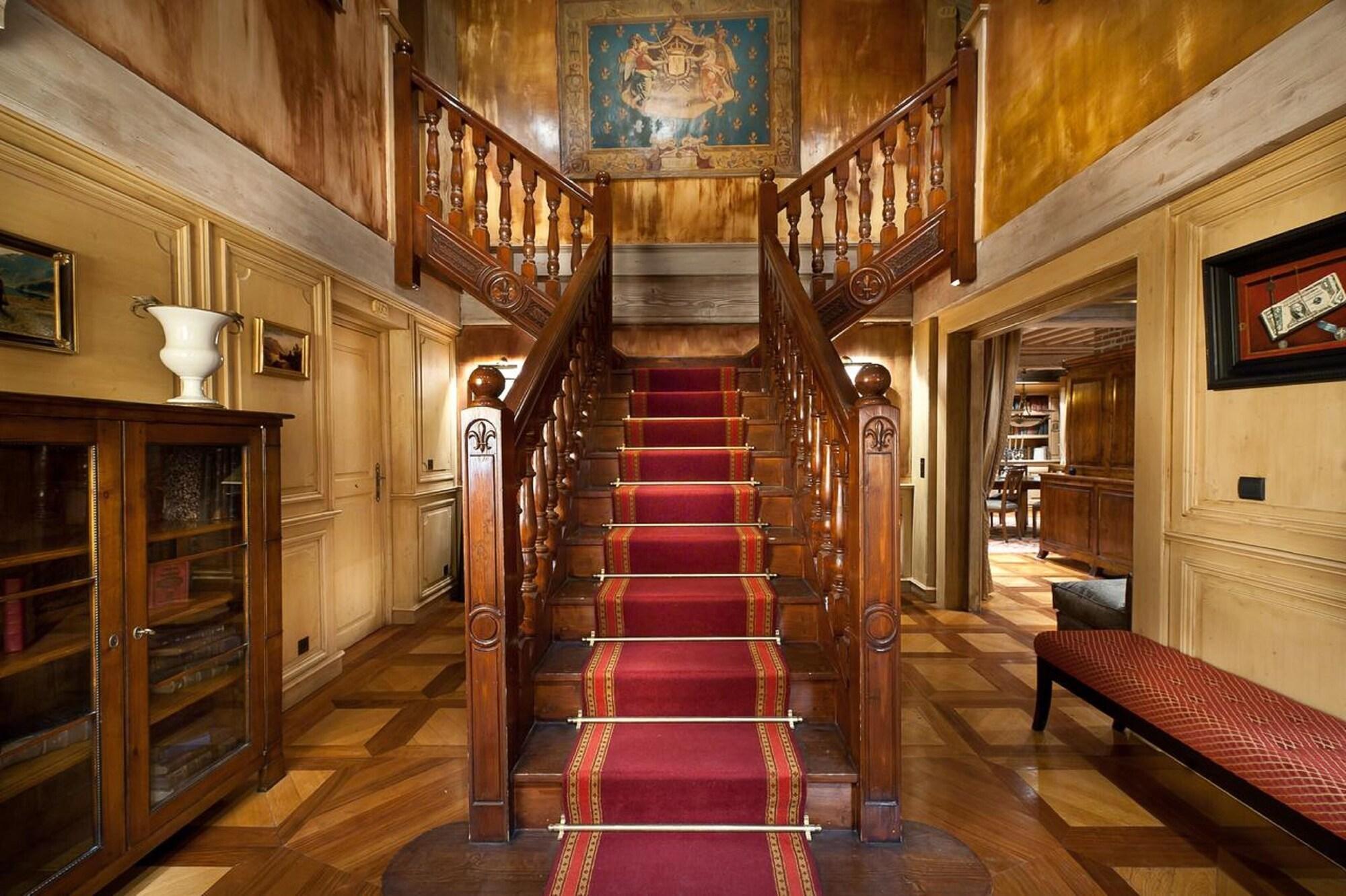 Vista Lobby Le Saint Joseph