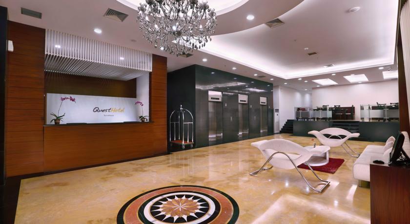 Vista Lobby Quest Hotel Darmo - Surabaya by ASTON