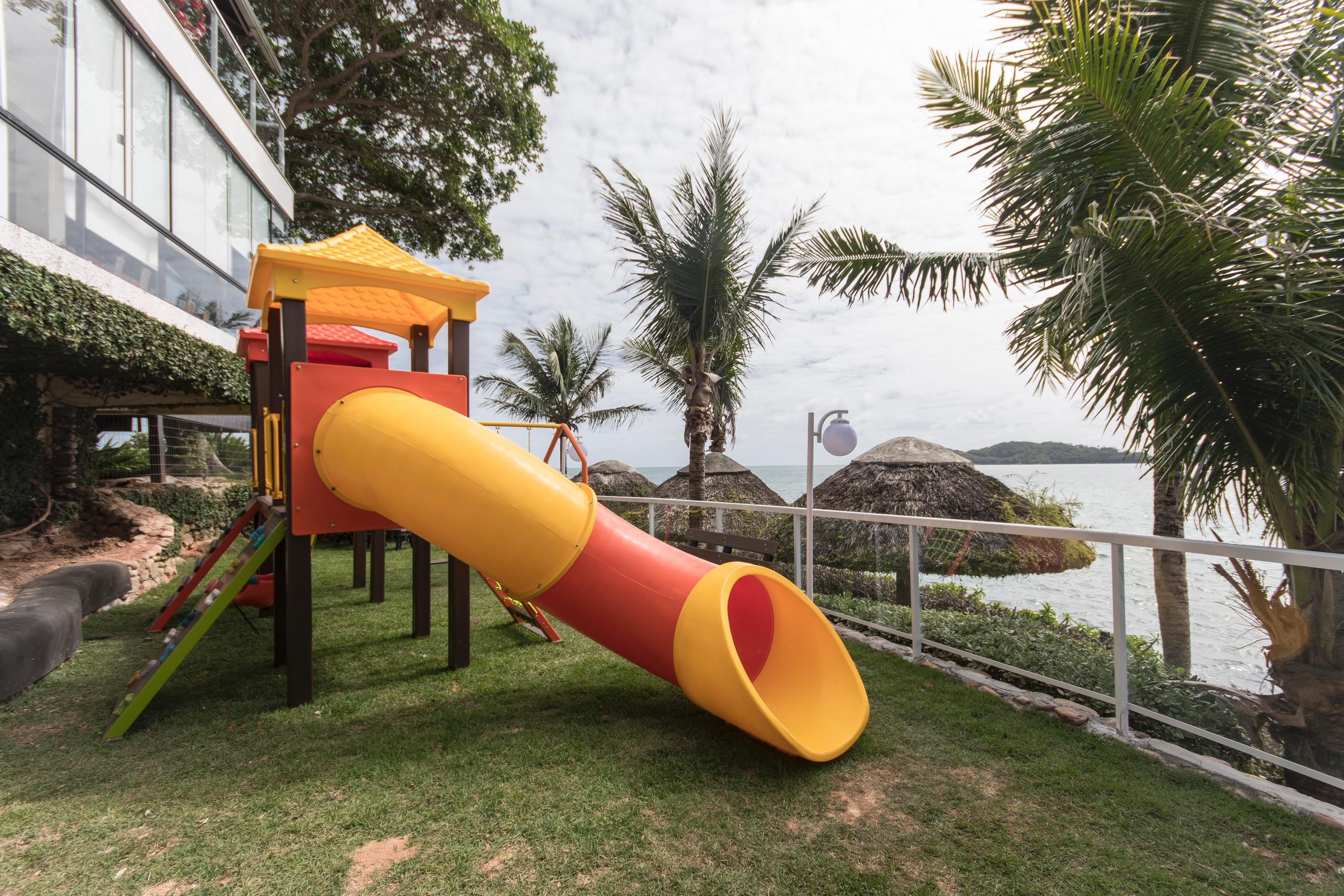 Instalaciones Recreativas Bombinhas Tourist