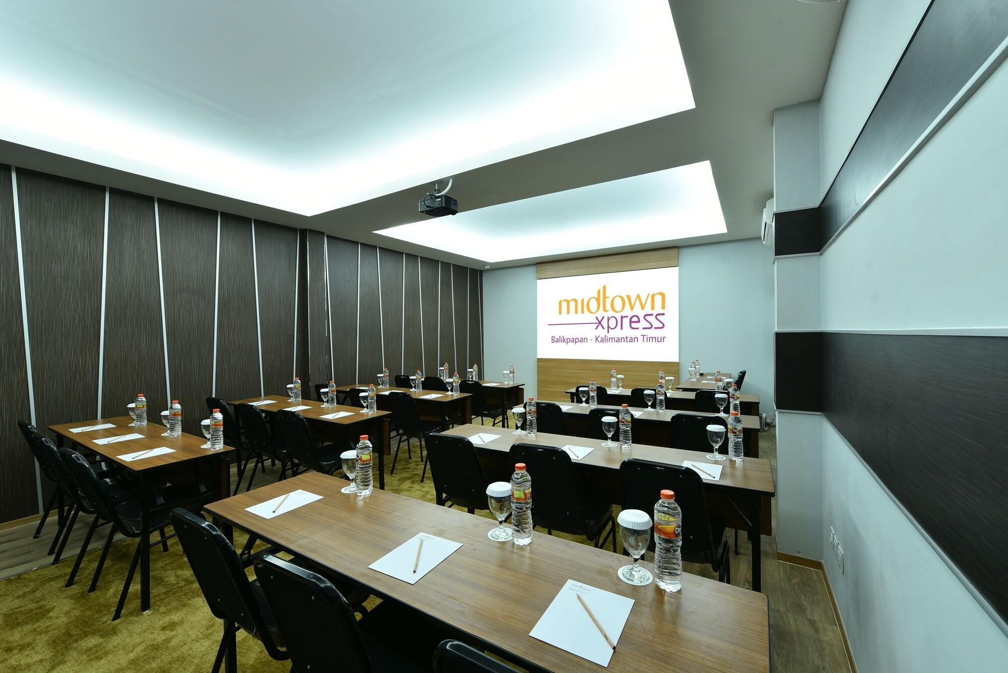 Instalaciones Recreativas Midtown Xpress Balikpapan
