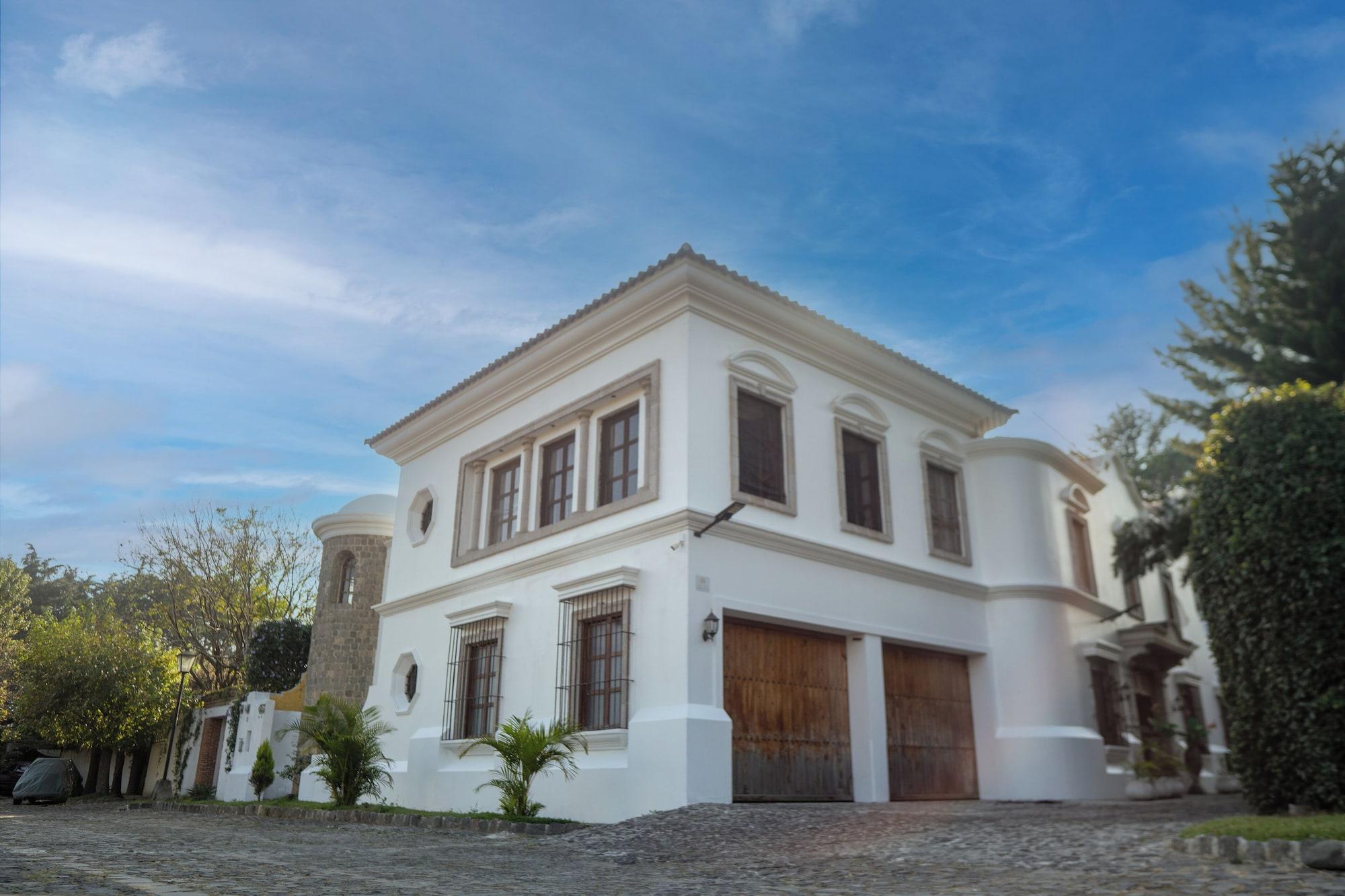 Varios Indian Palace