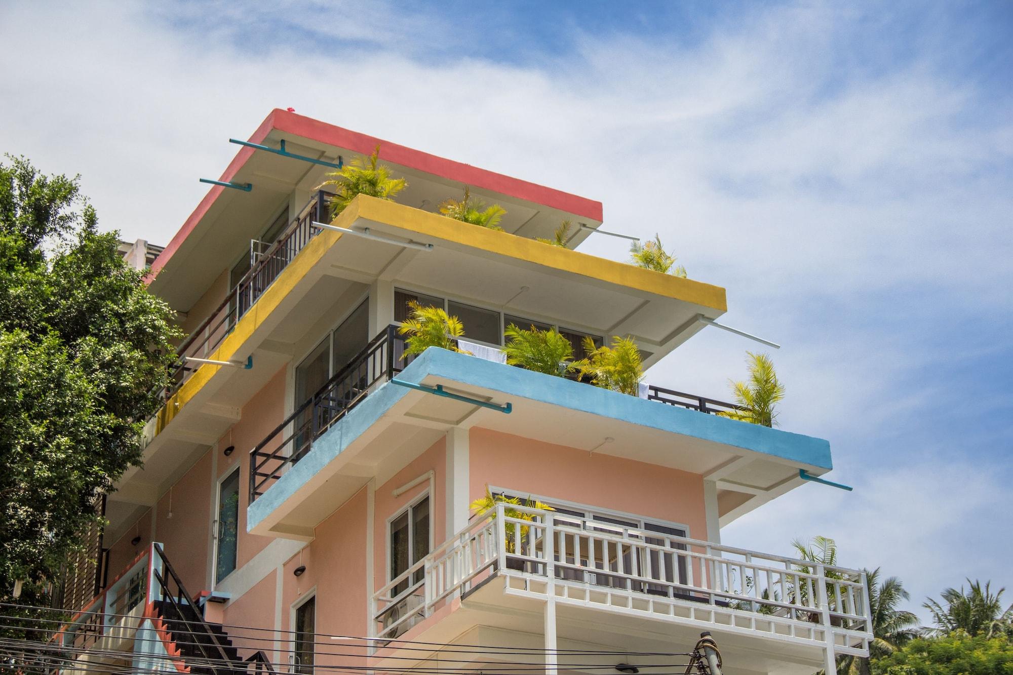 Varios Sairee Seaview Koh Tao - Hostel