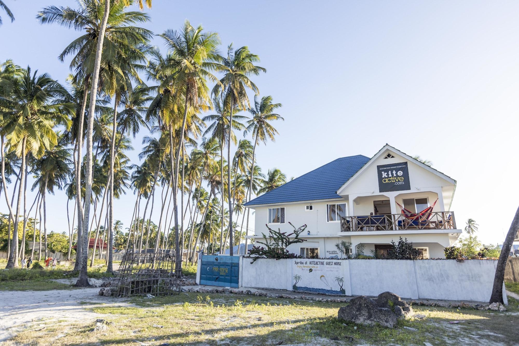 Vista Exterior KiteActive Guesthouse