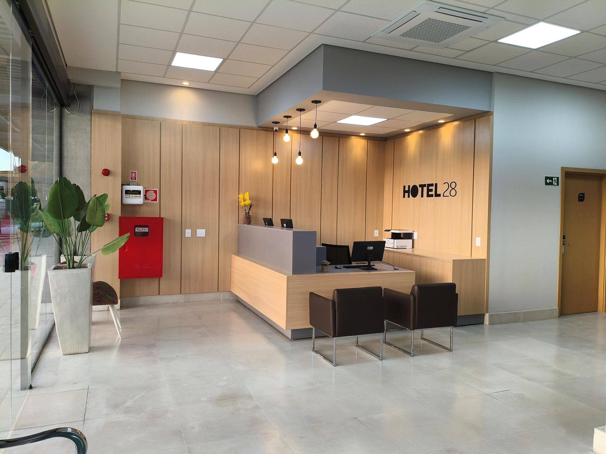 Vista Lobby Hotel 28