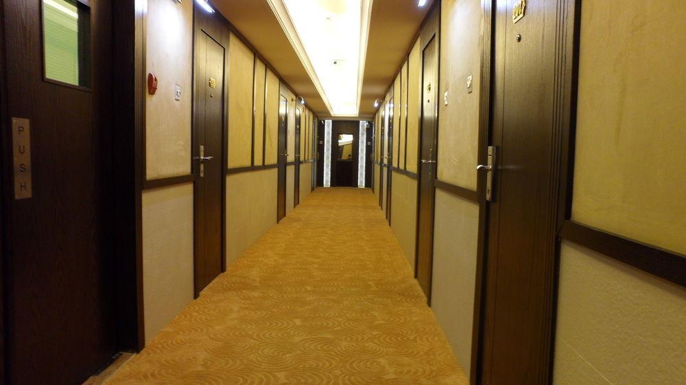 Varios Mark Inn Hotel Deira