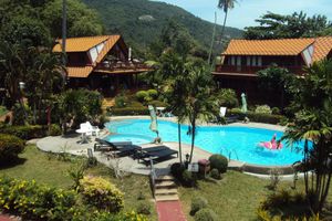 Alquiler Vacacional - Thai Style Beachfront 3 bed Villa with Pool