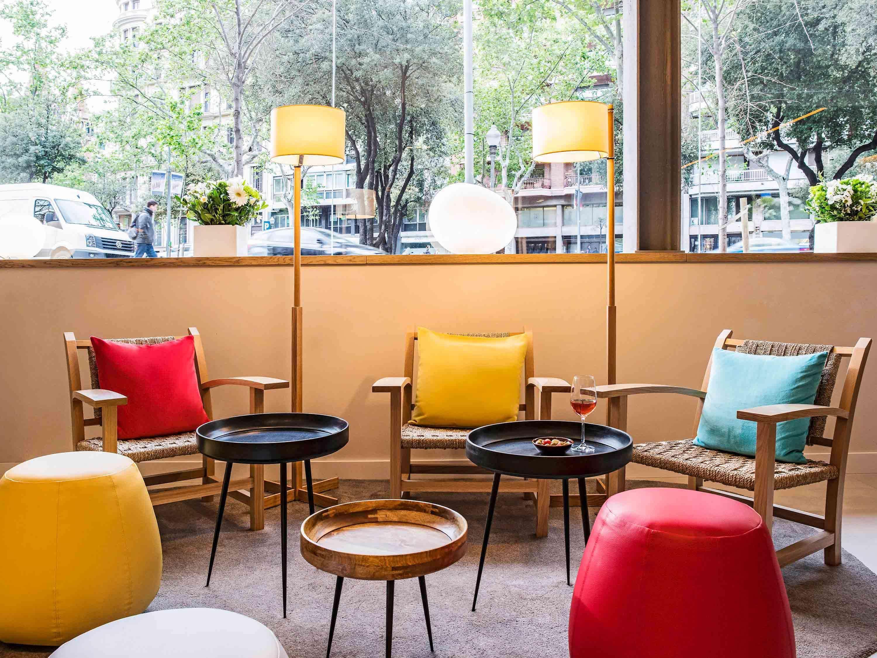 Vista Lobby Ibis Styles Barcelona Centre Hotel