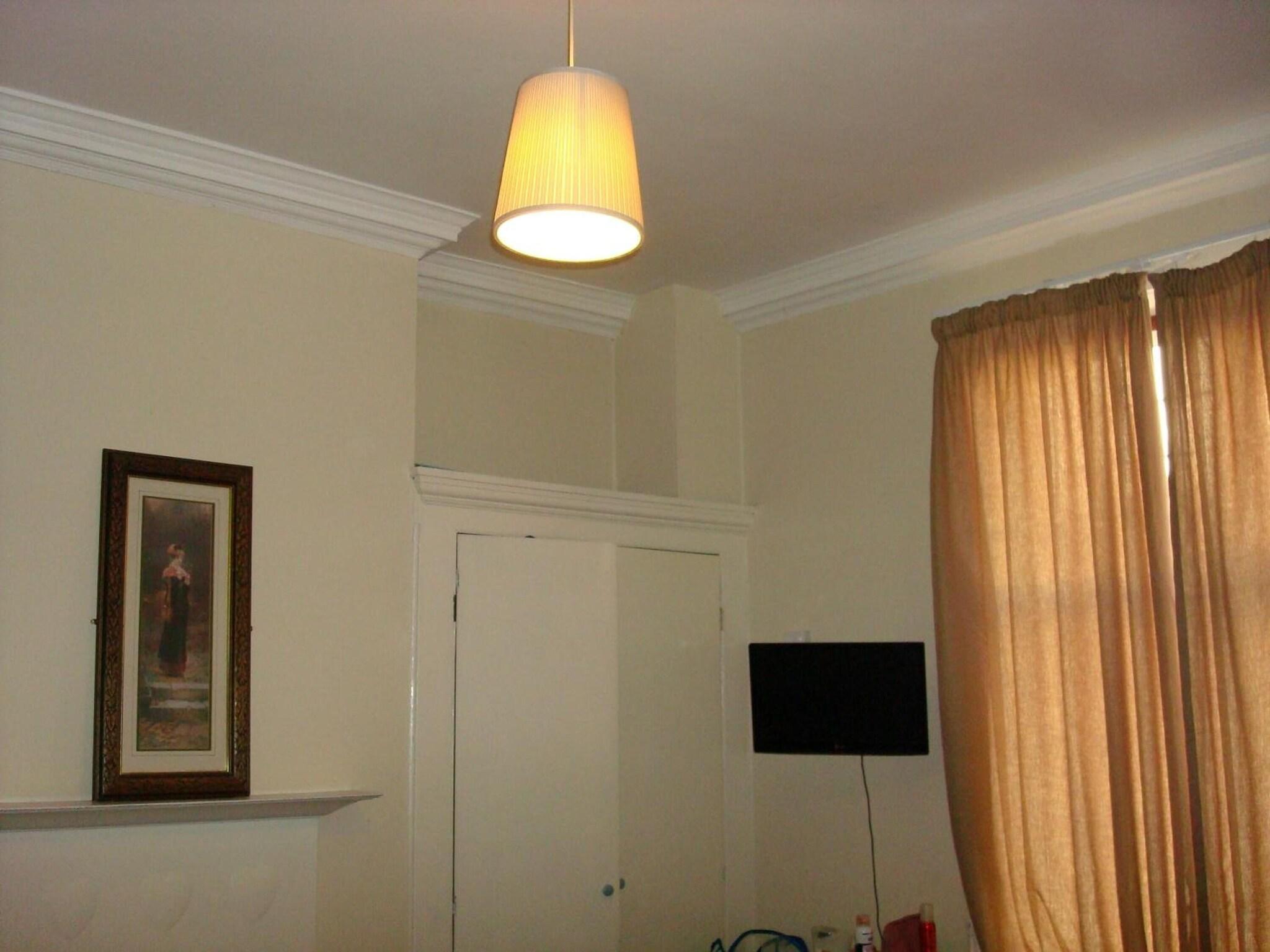 Vista Lobby Forest Gate Hotel