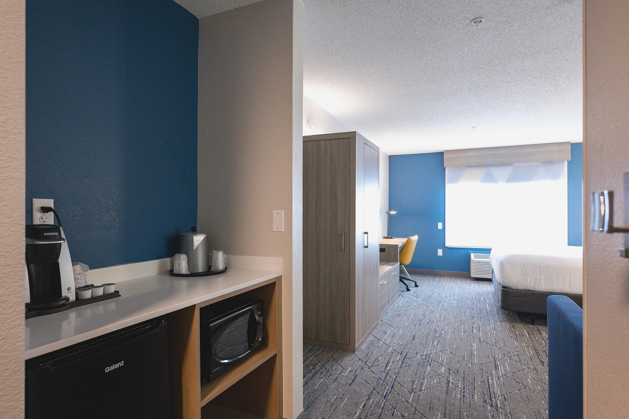 Habitación Holiday Inn Express & Suites Marquette by IHG