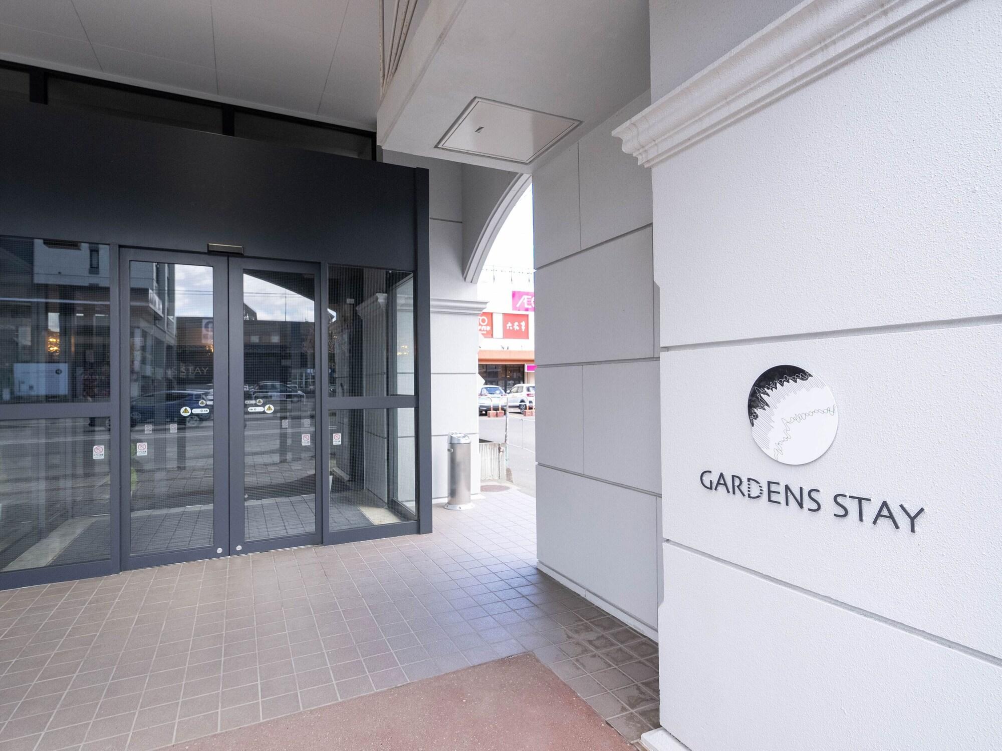 Vista Exterior GARDENS STAY