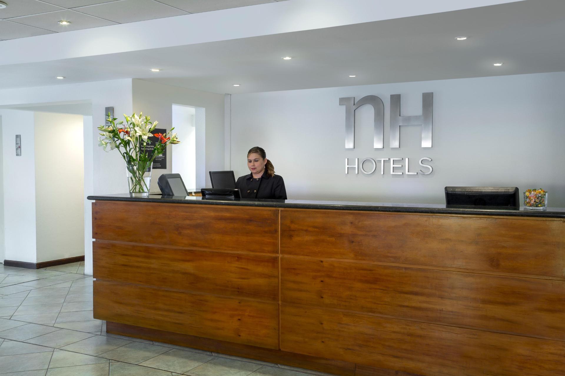 Vista Lobby NH Iquique Costa