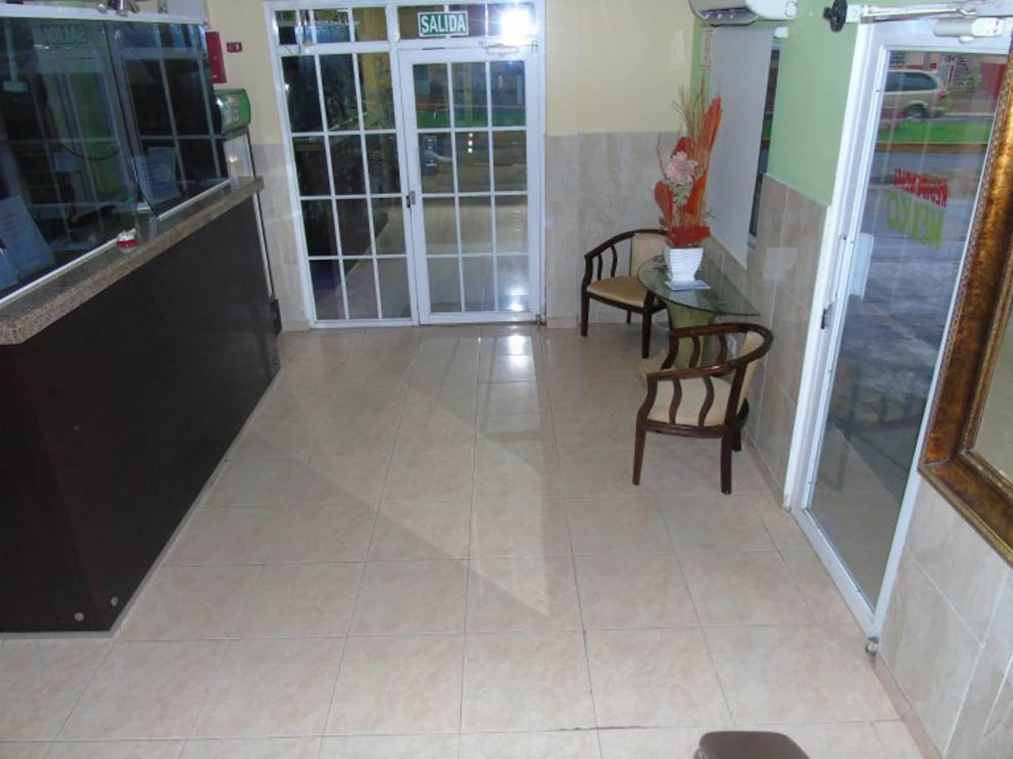 Vista Lobby Hotel Residencial Mexico