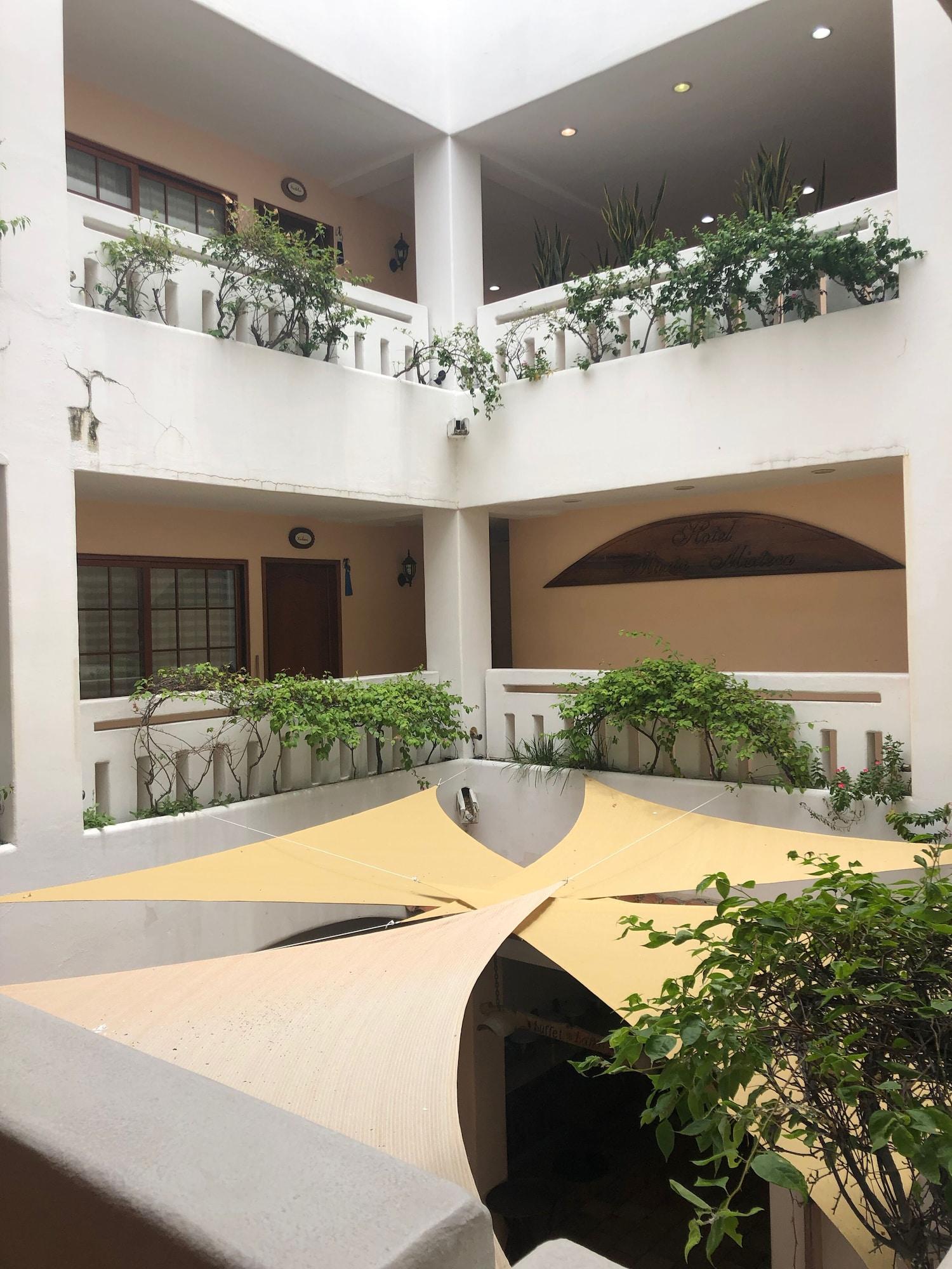 Vista Exterior Hotel Maria Mixteca