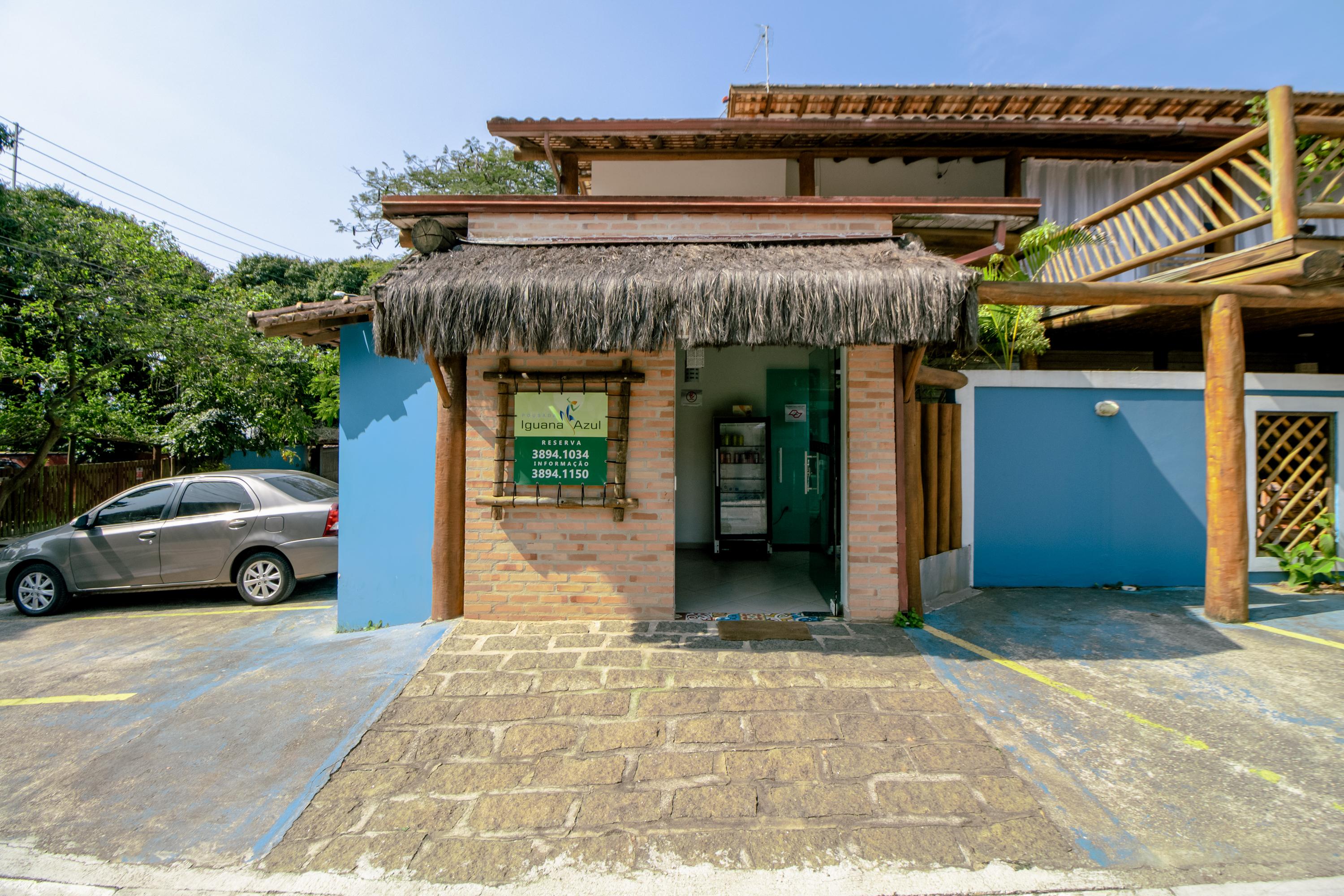 Vista Exterior Velinn Pousada Iguana Azul