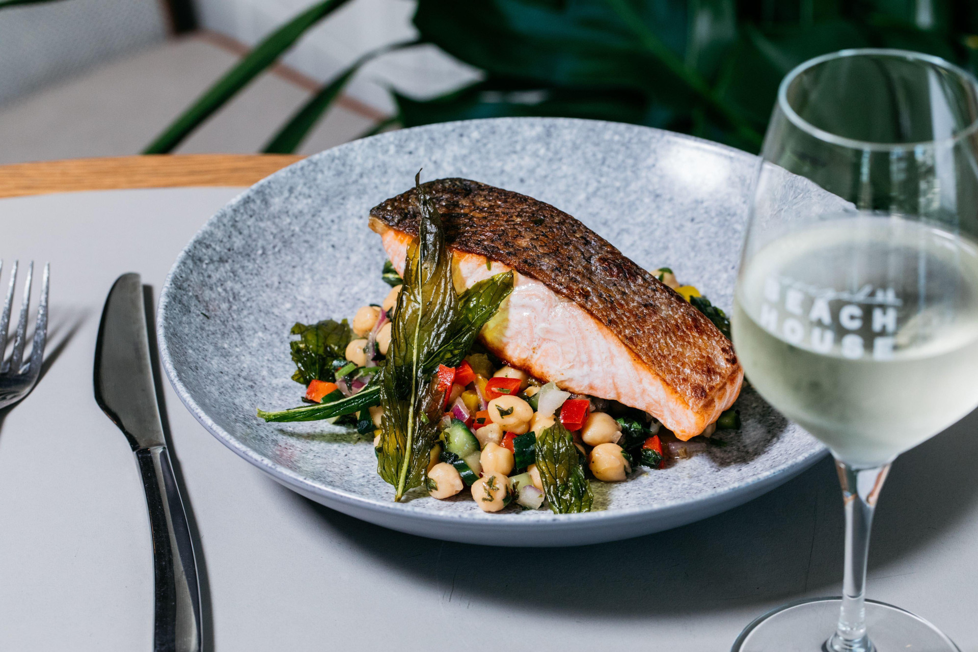 Restaurant Crowne Plaza Terrigal Pacific by IHG