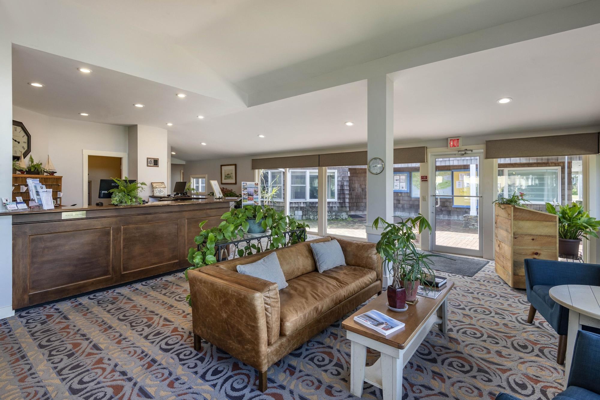 Vista Lobby Sebasco Harbor Resort & Golf Club