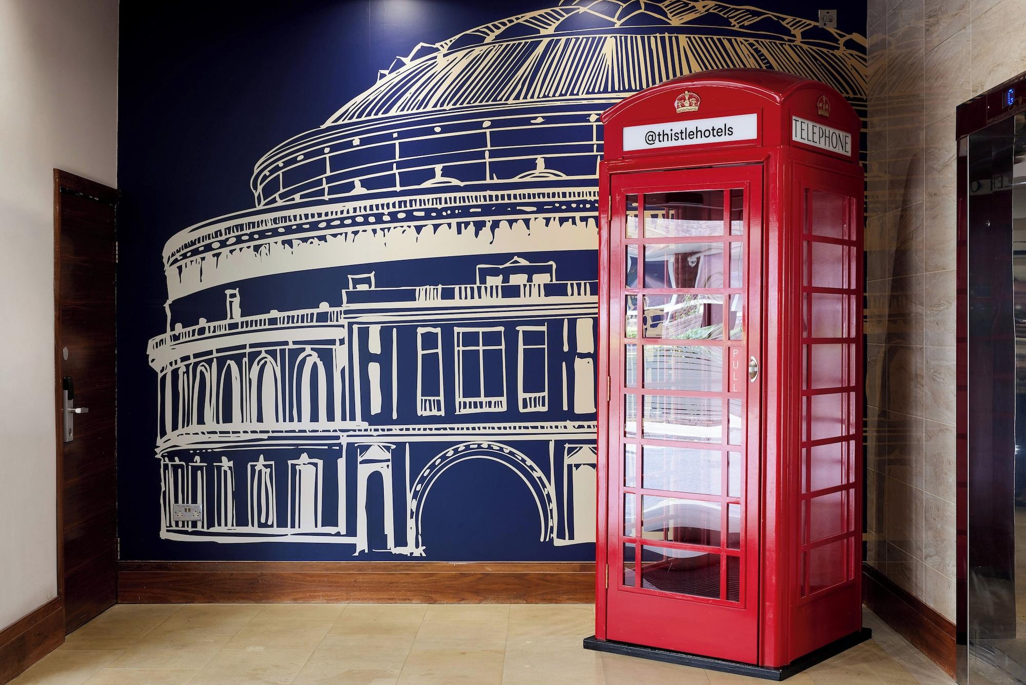 Vista Lobby Thistle London Hyde Park Kensington Gardens