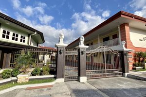 Alojamiento - Prado Inn & Suites