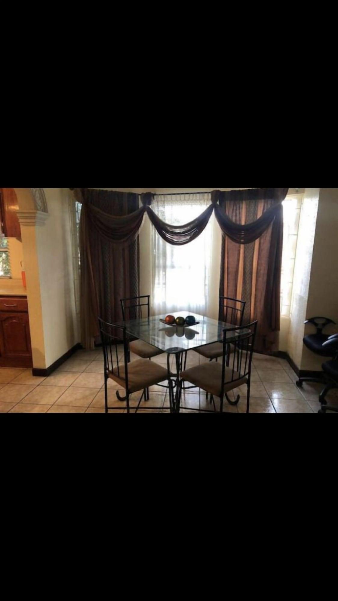 Restaurant Residencia Esmeralda