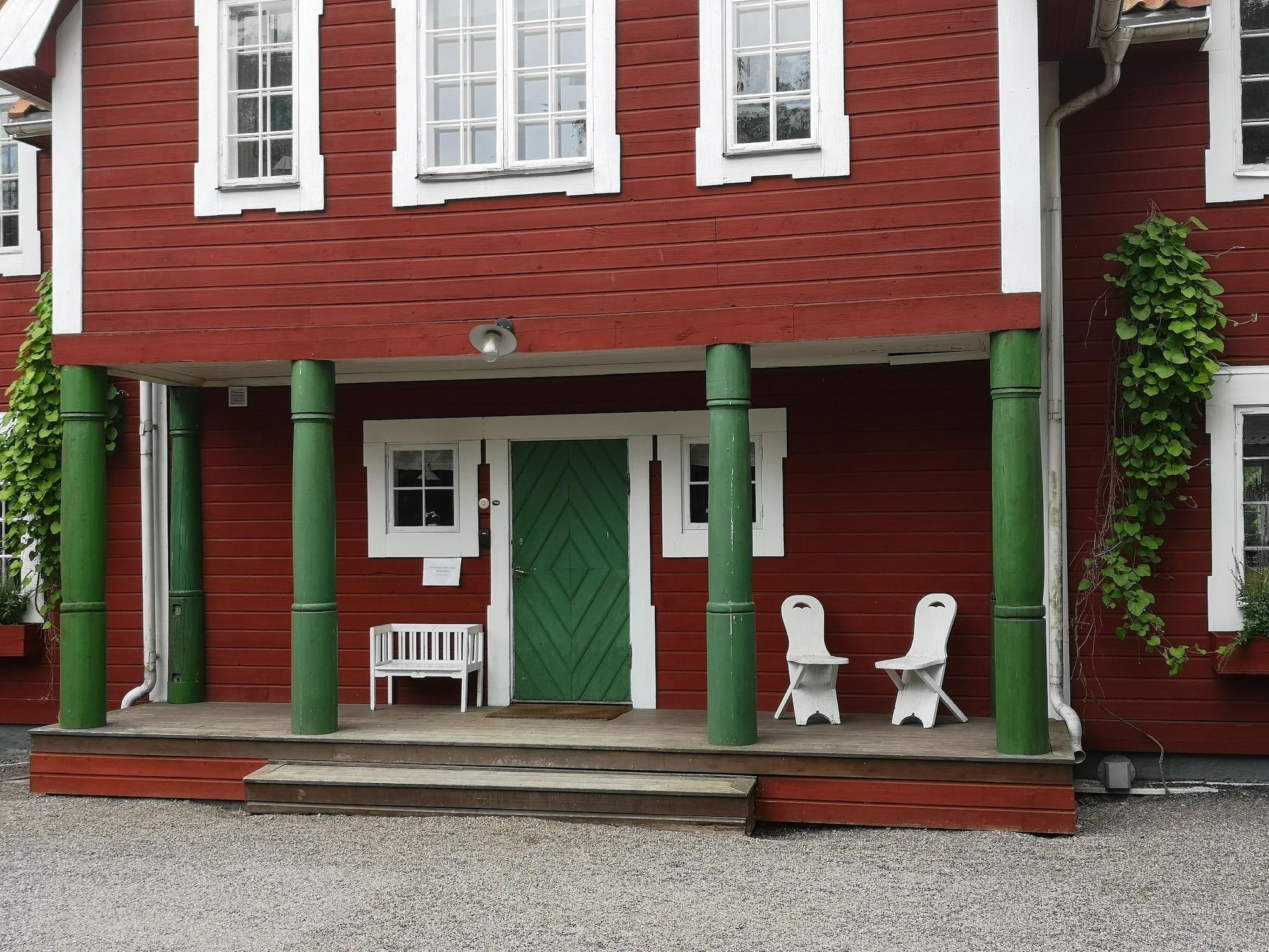 Vista Exterior Varmdovagen B&B Cottage