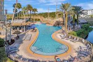 Alquiler Vacacional - 2BR Fireworks View With Pool Spa 5 Minutes to Disney