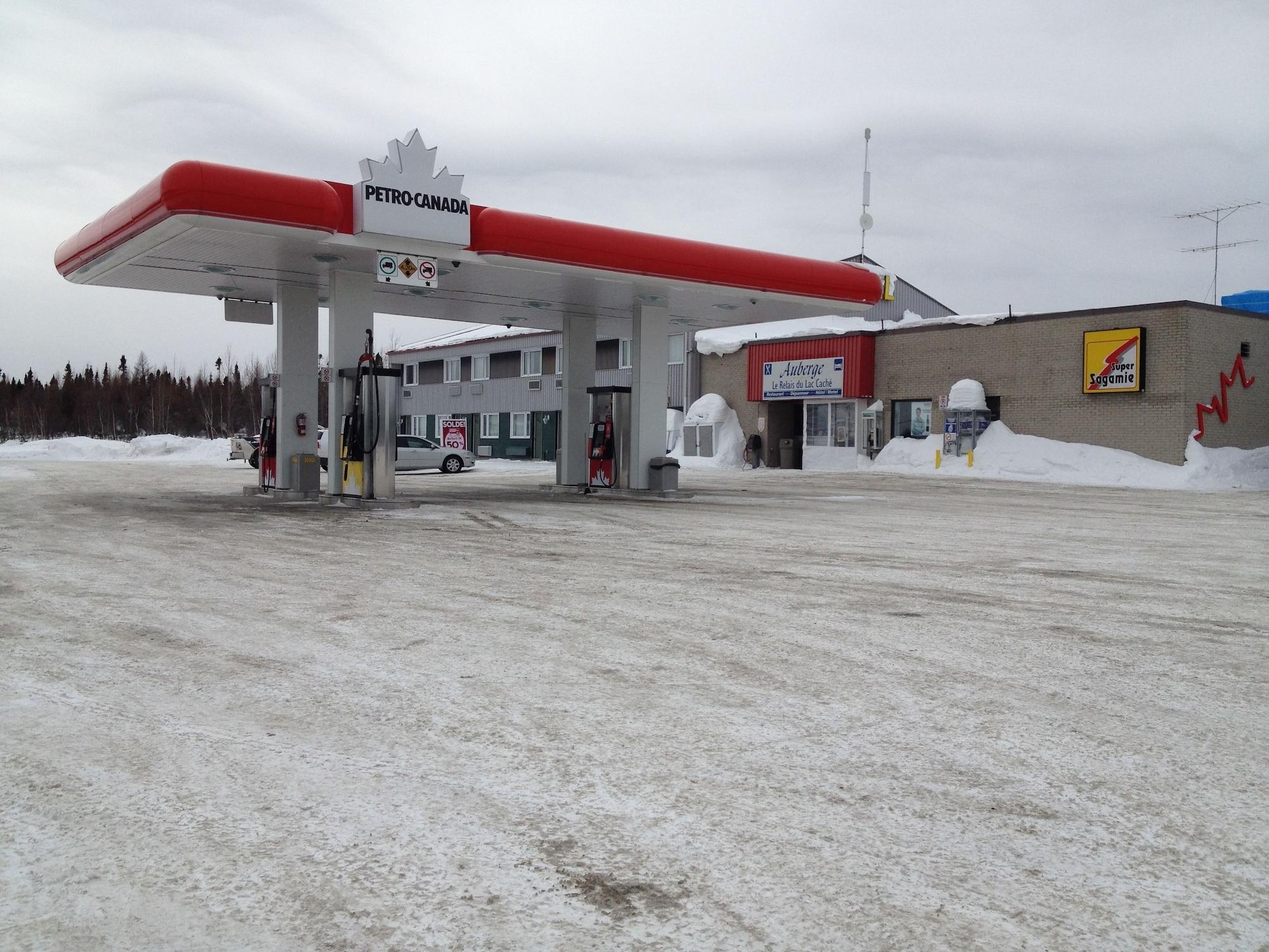 Vista Exterior Relais Lac Caché