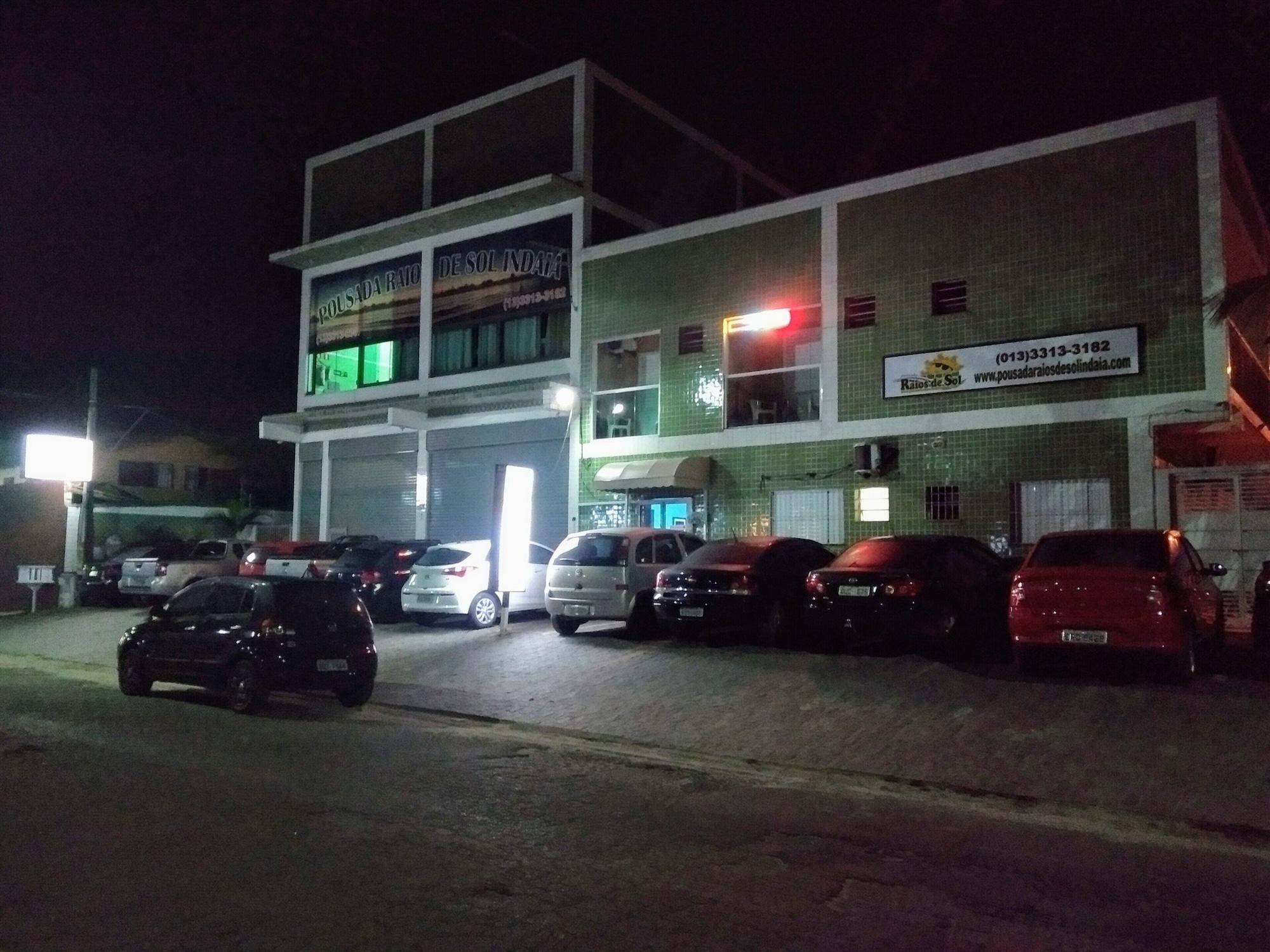 Vista Exterior Pousada Raios de Sol Indaia