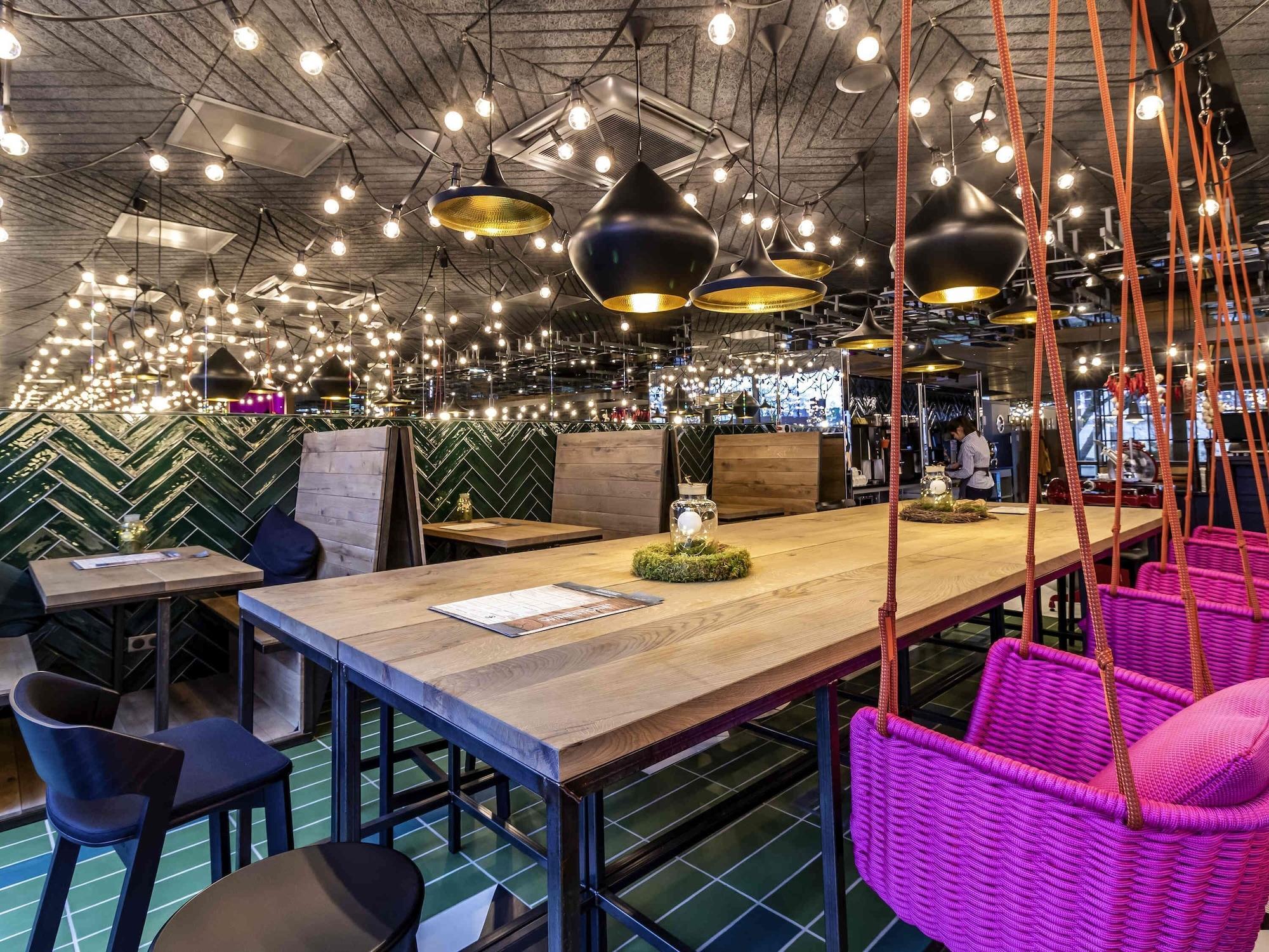 Bar/Salón ibis Styles Warszawa Centrum