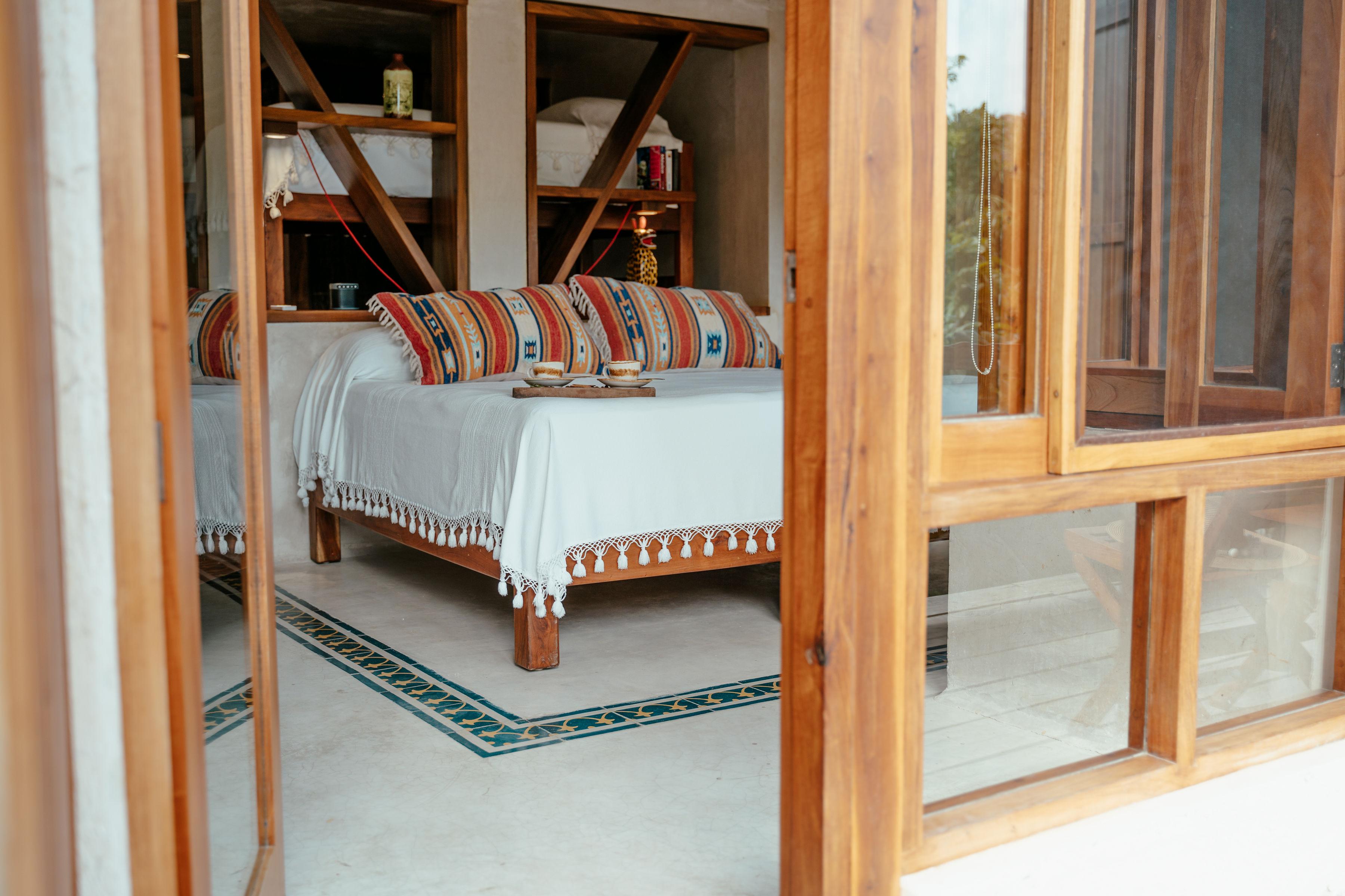 Habitación HOTEL POCNA