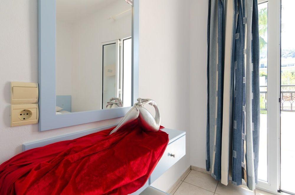 Set de Habitación Village Oasis