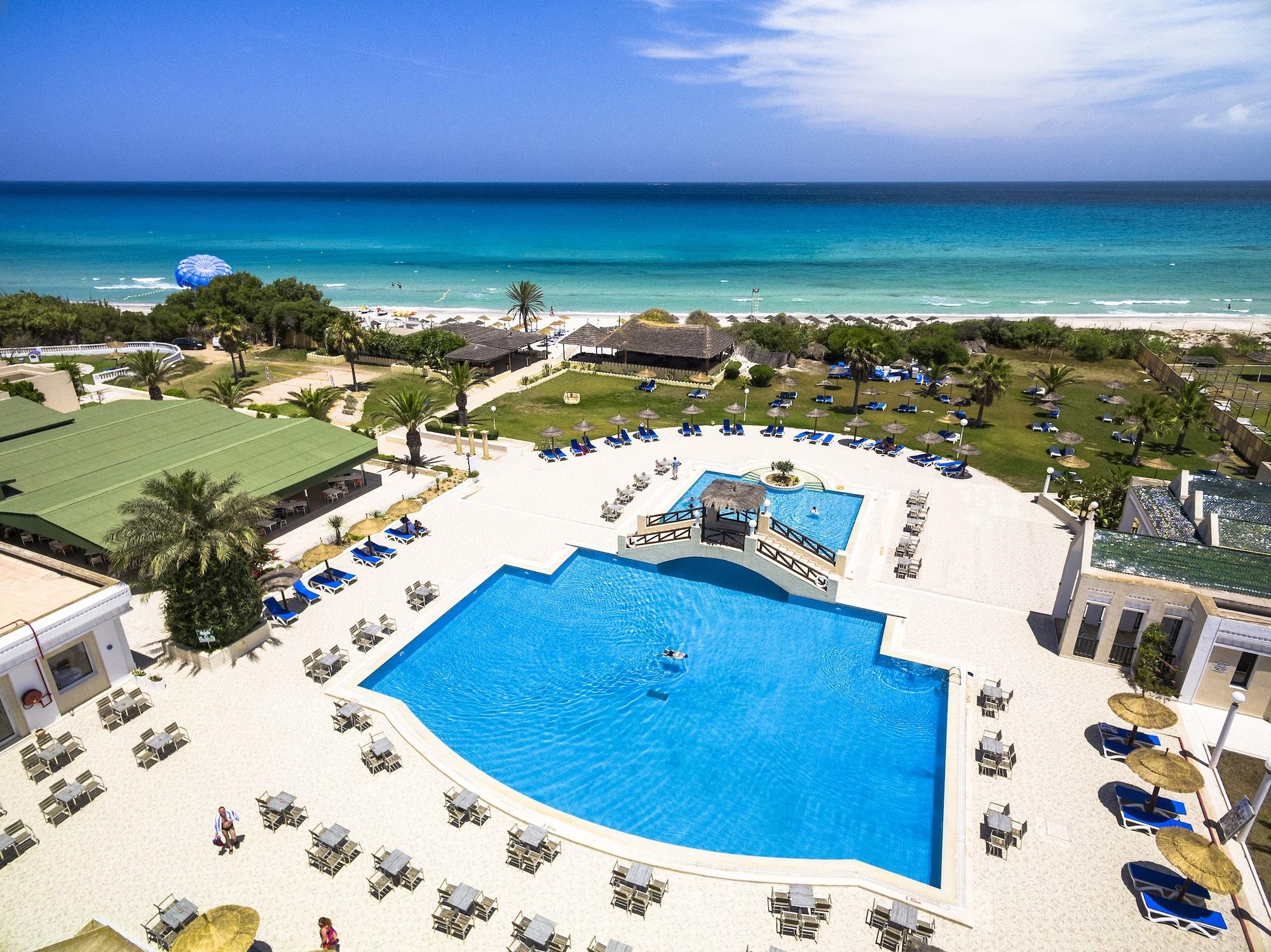 Vista Exterior El Borj Hotel