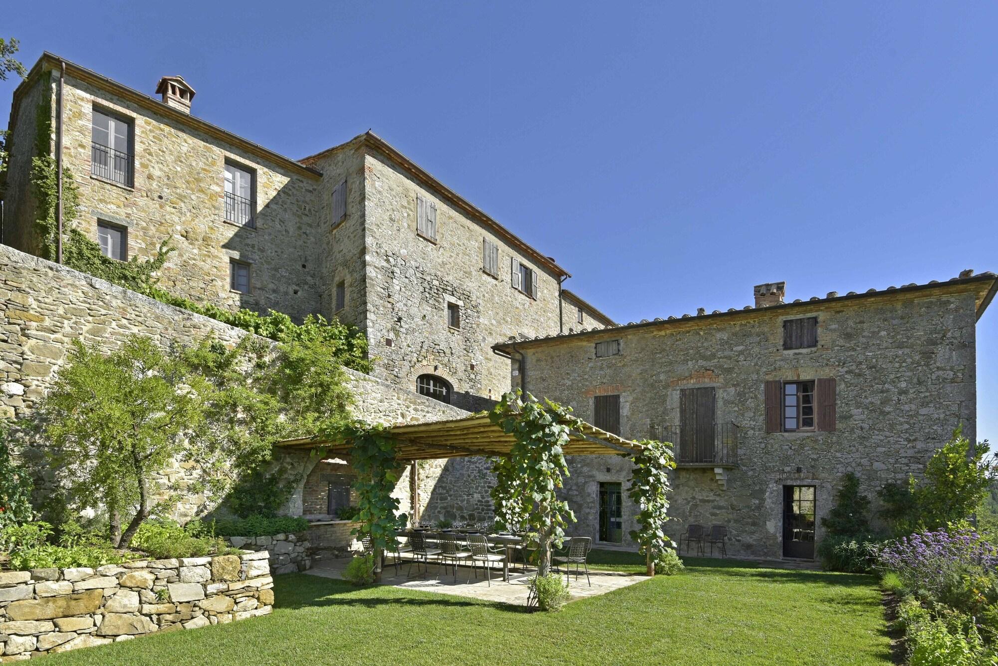 Restaurant Monteverdi Tuscany