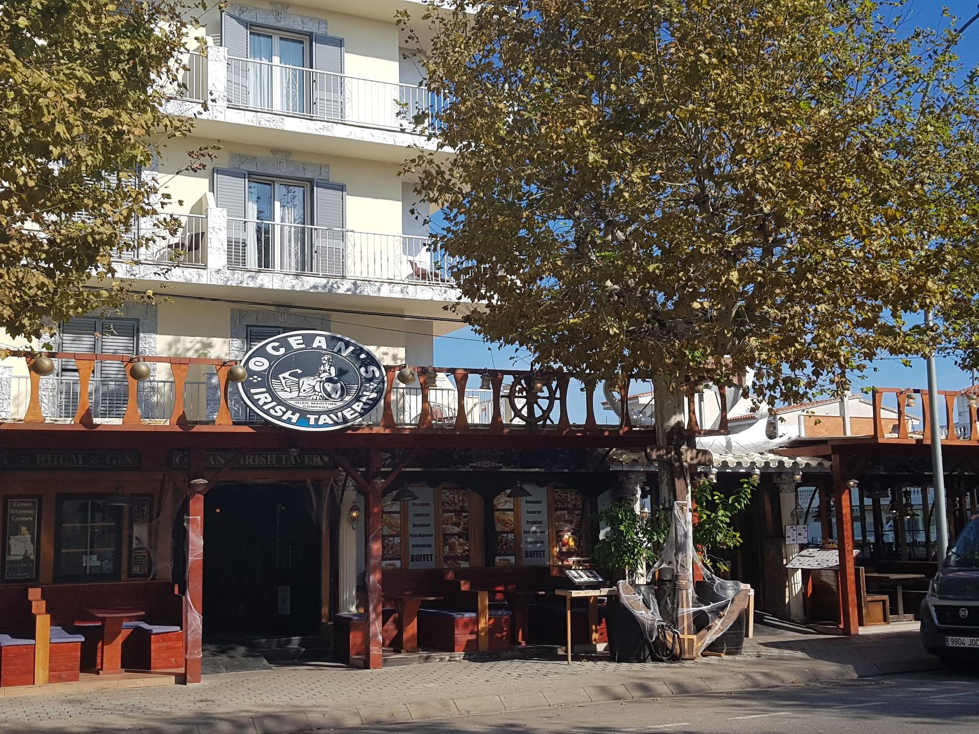 Bar/Salón Hotel Portofino