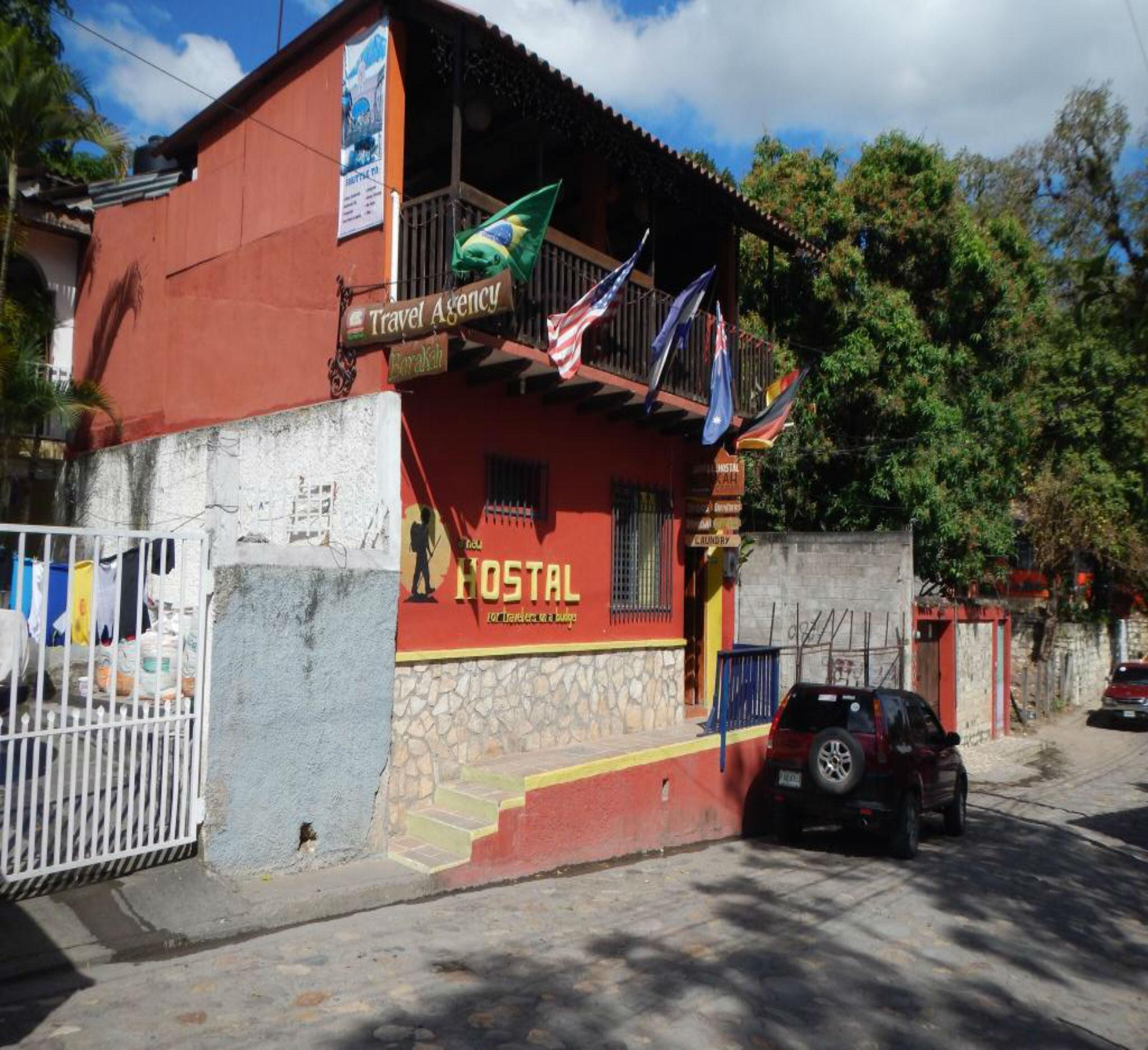 Vista Exterior Hotel and Hostal Berakah Copan