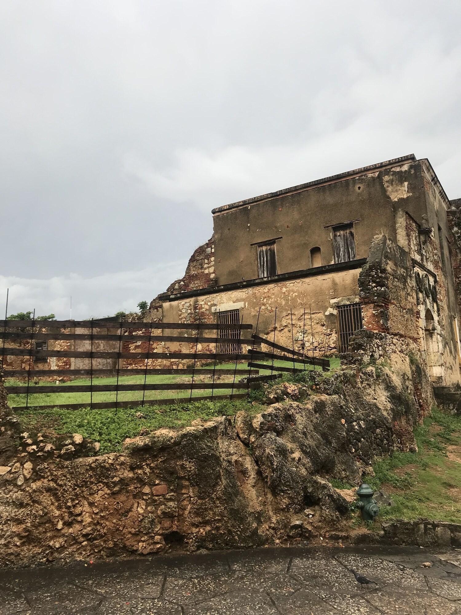 Vista Exterior Aarony House