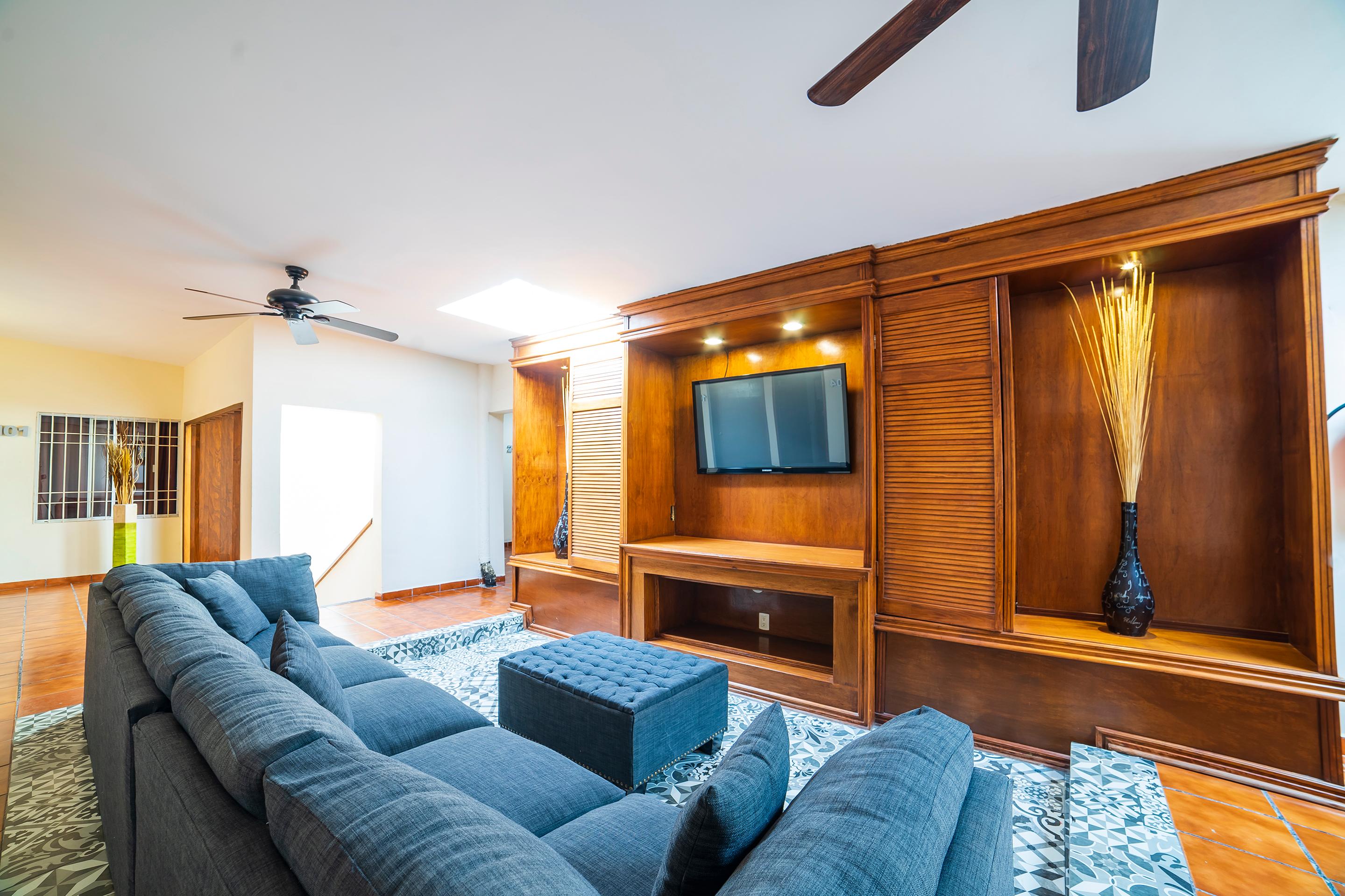 Vista Lobby Capital O Hotel Casa Blanca