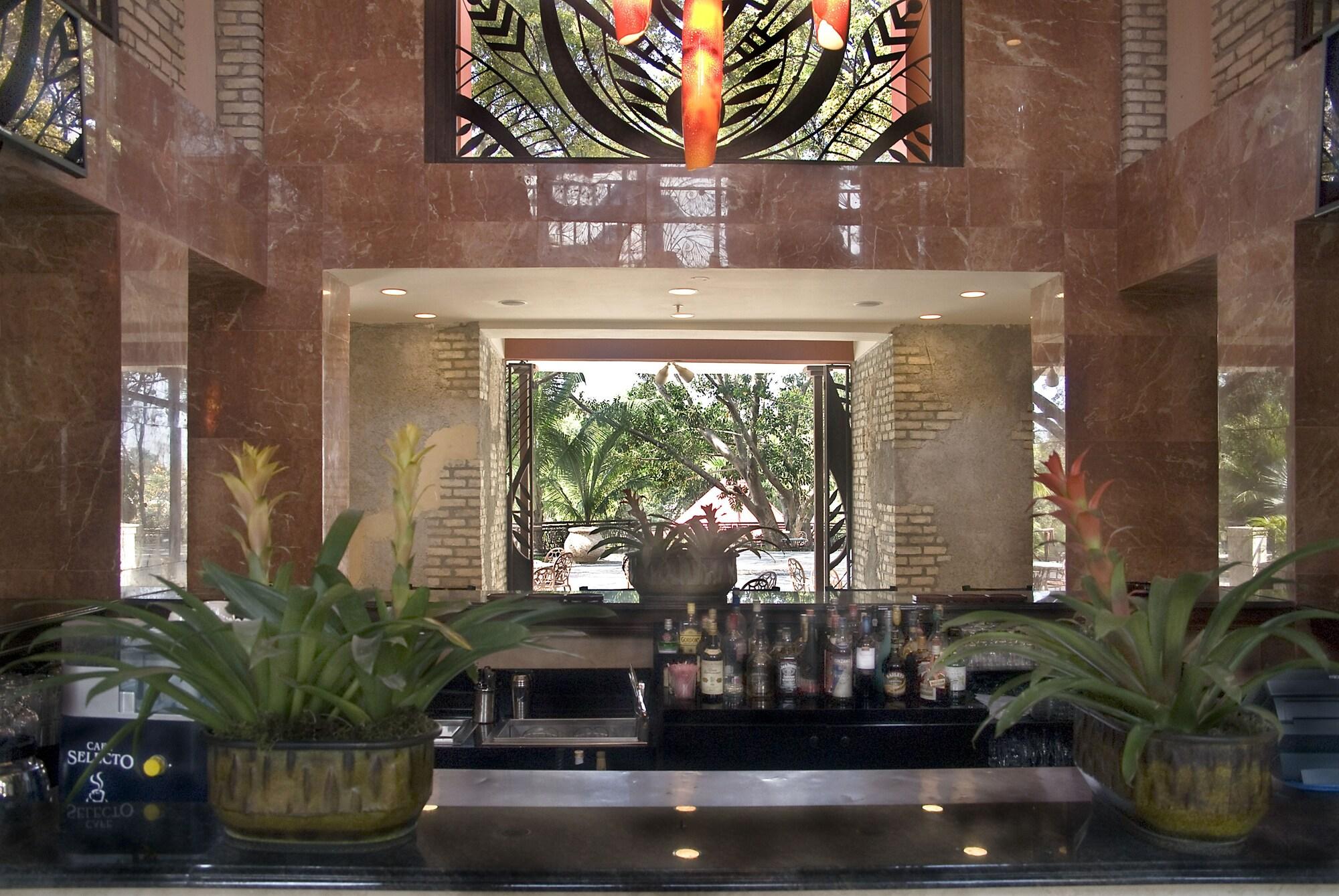 Vista Lobby Karibe Hotel