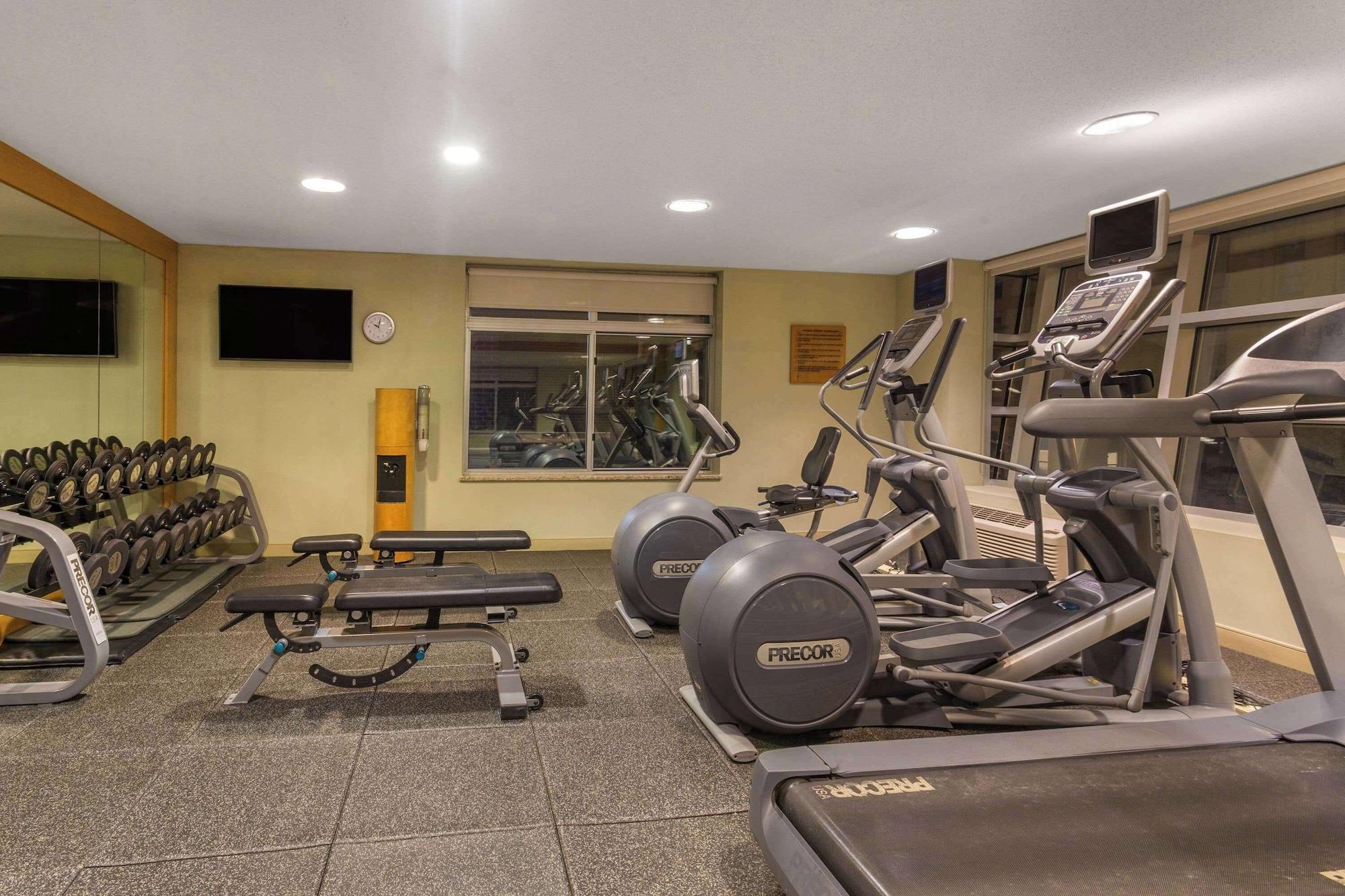 Gimnasio Wyndham Garden Buffalo Downtown