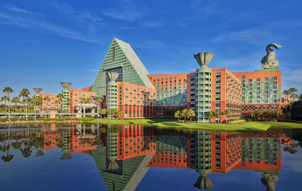 Walt Disney World Dolphin - Hoteles en Disney Area de Orlando