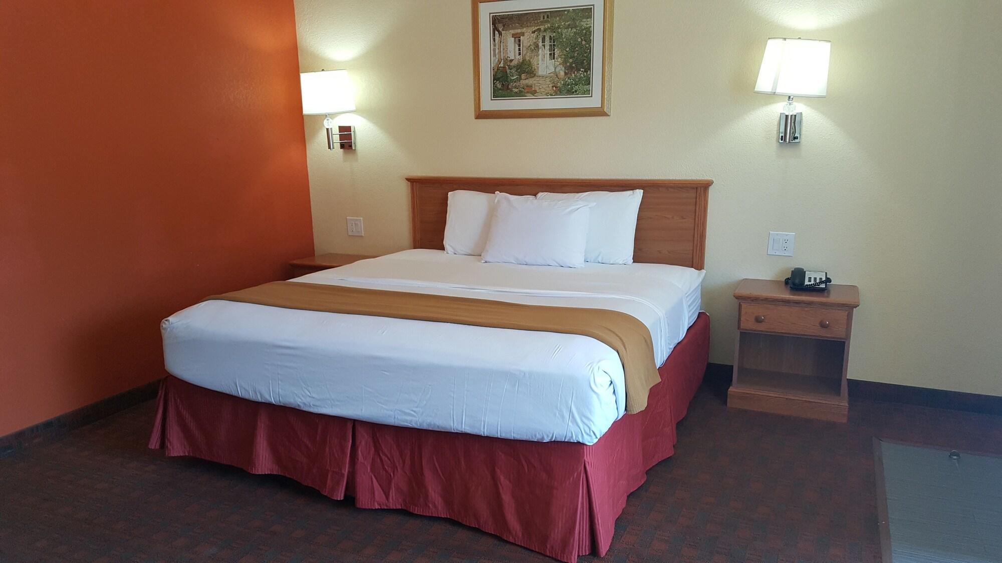 Varios Stadium Motel
