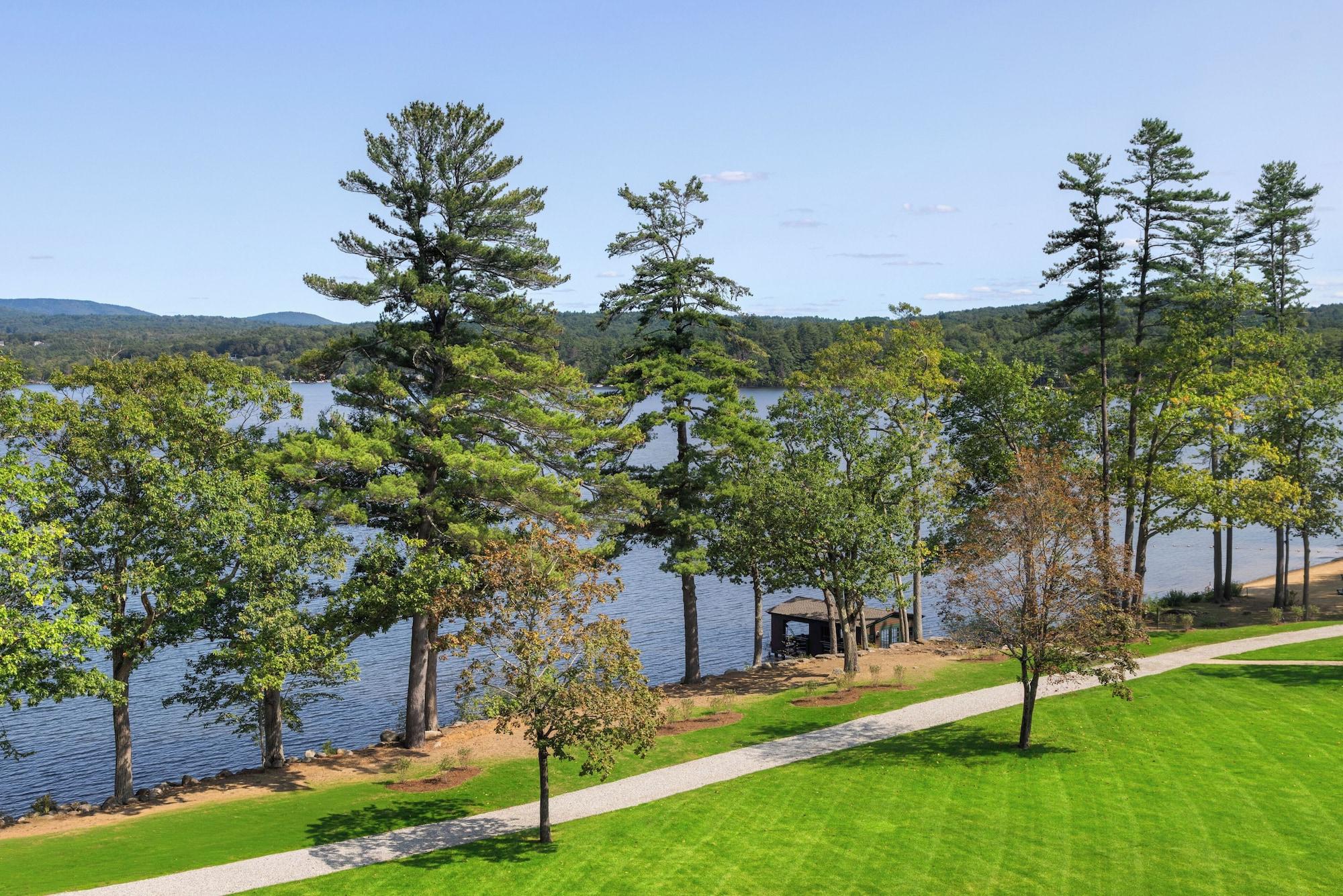 Playa The Lake Estate on Winnisquam