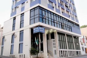 Alojamiento - Caravelle Palace Hotel
