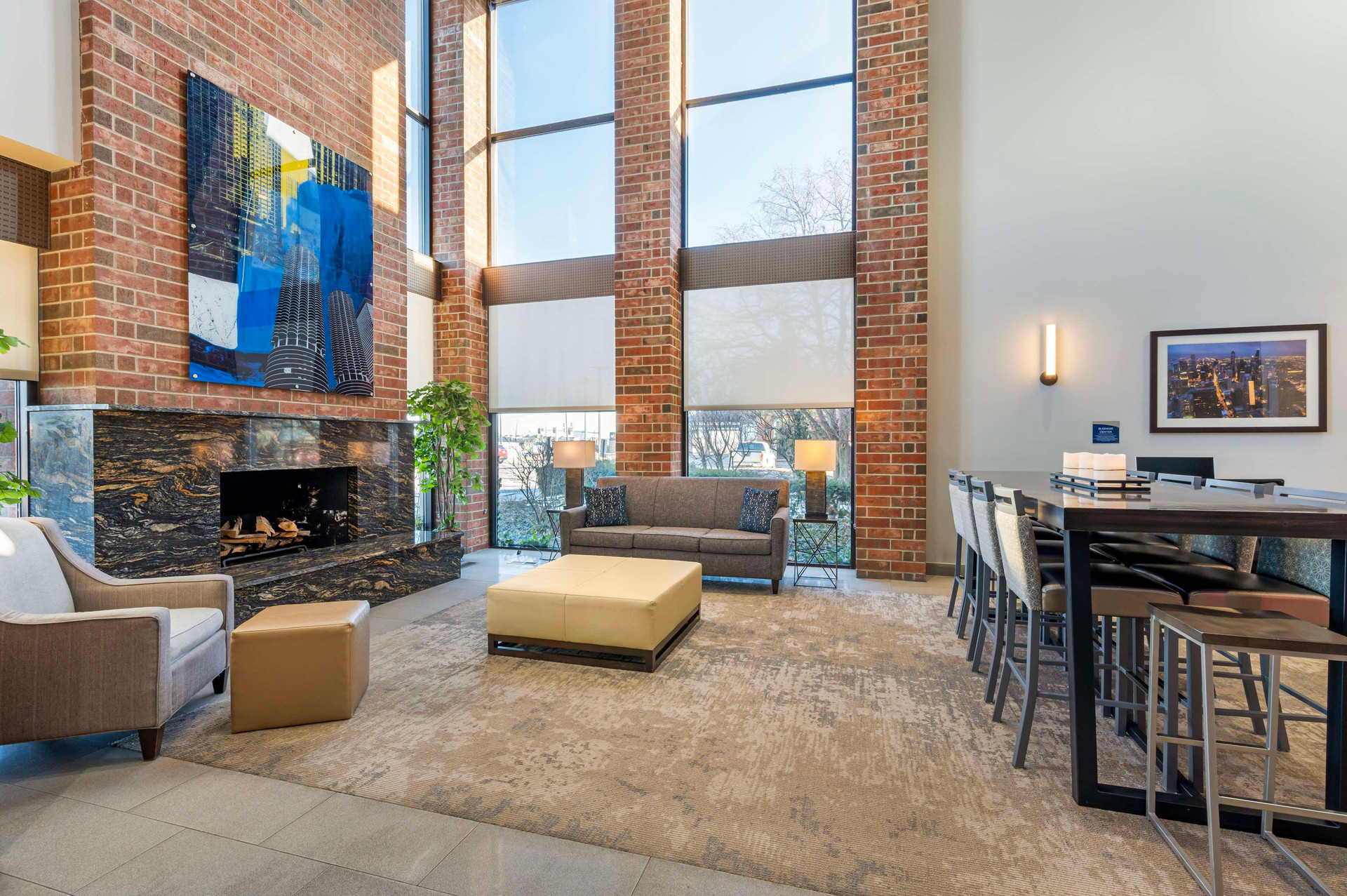 Vista Lobby Best Western Chicago - Downers Grove