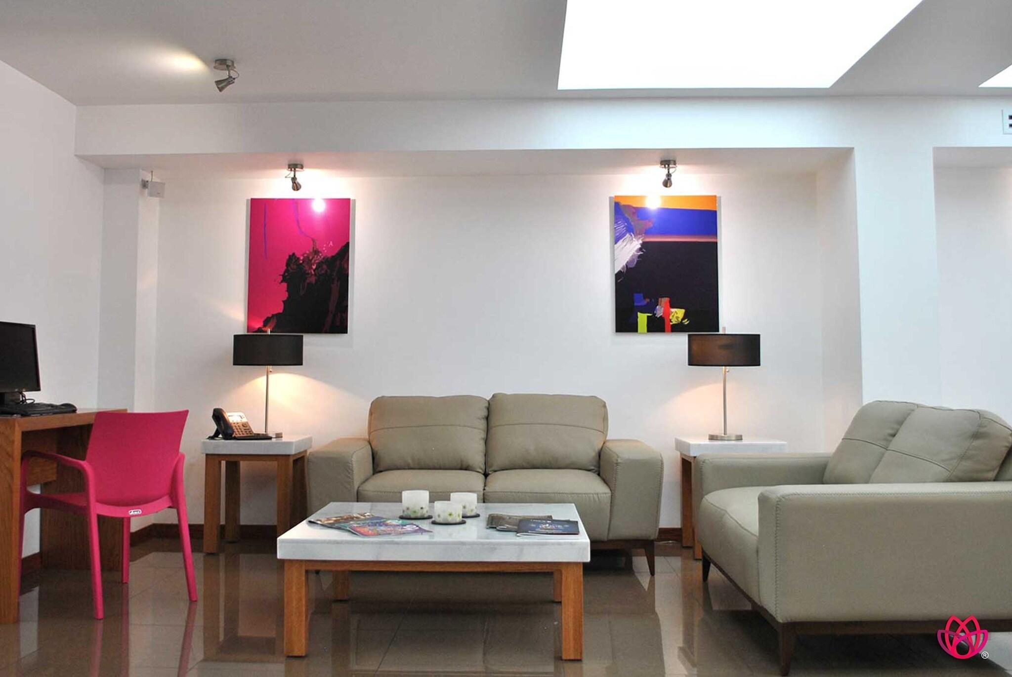 Vista Lobby Hotel y Tú