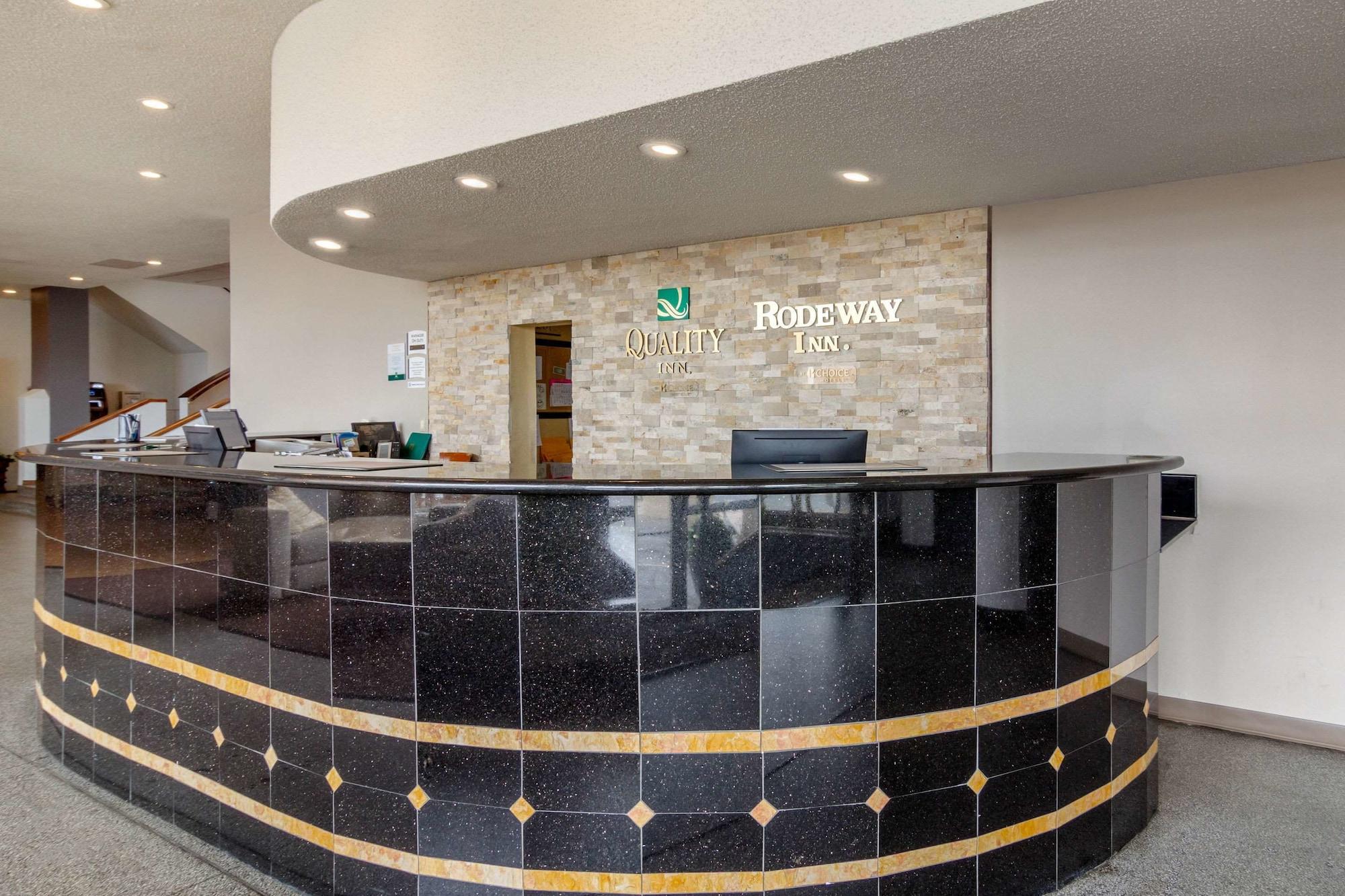 Vista Lobby Inn at the Highland Denver Downtown