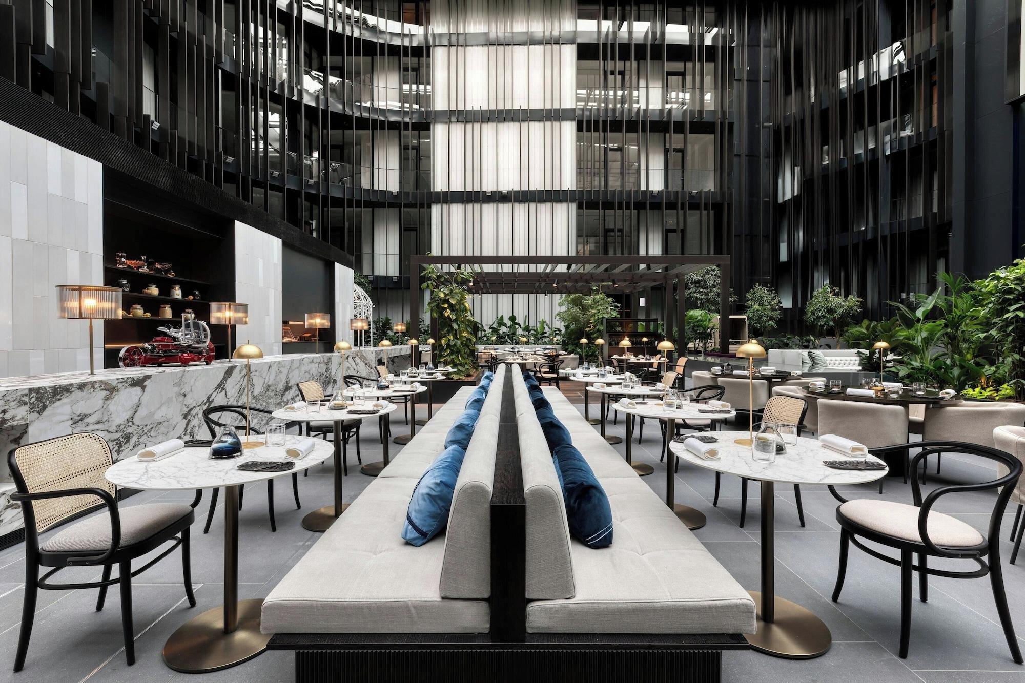 Restaurant Dorothea Hotel, Budapest, Autograph Collection