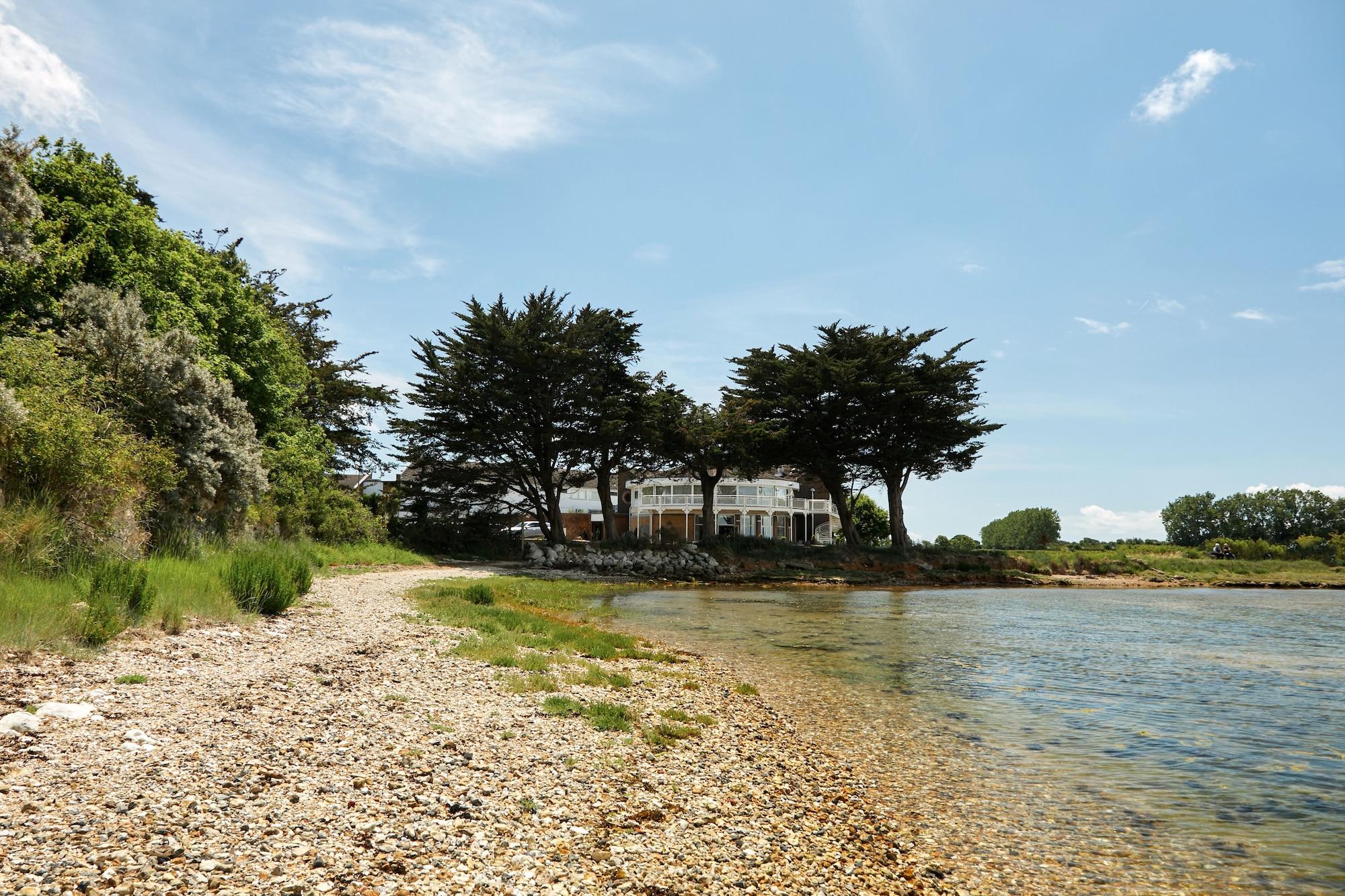 Vista Exterior The Langstone Quays