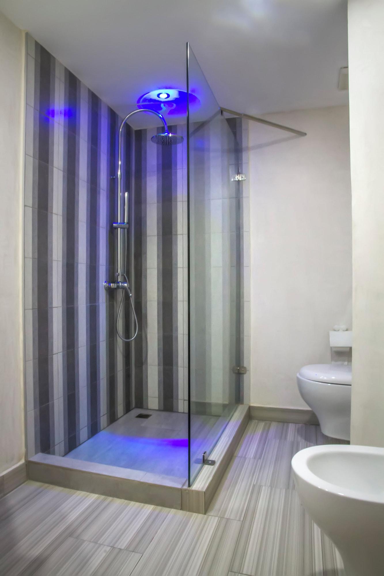 Equipamiento de Habitación Hotel Alkquimia
