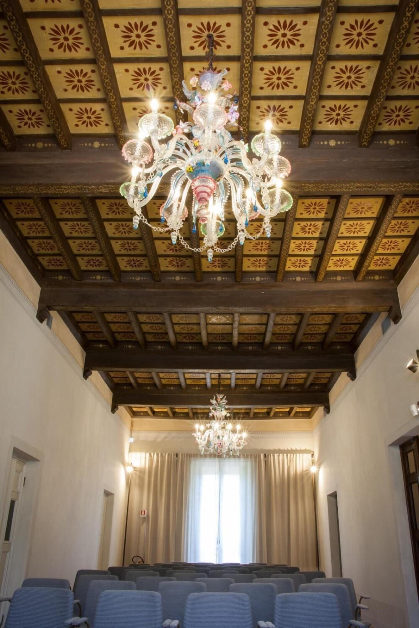 Salón de Baile Villa Nabila