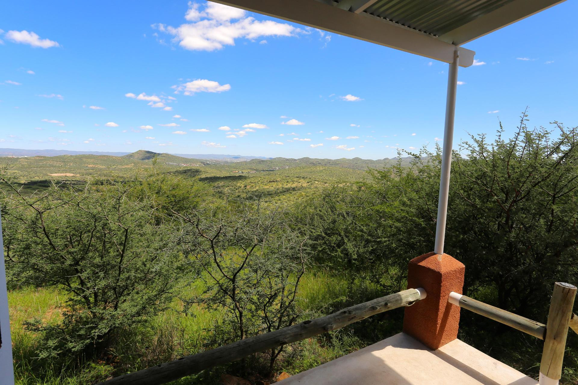 Vista Exterior River Crossing Lodge